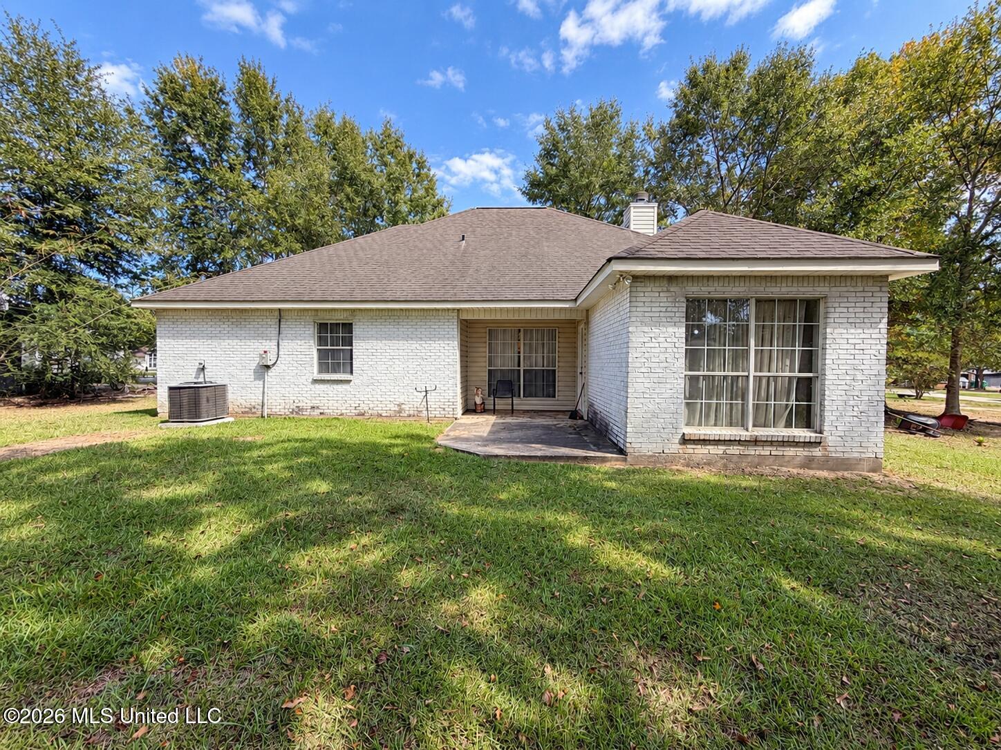 109 Summit Drive Property Photo 6