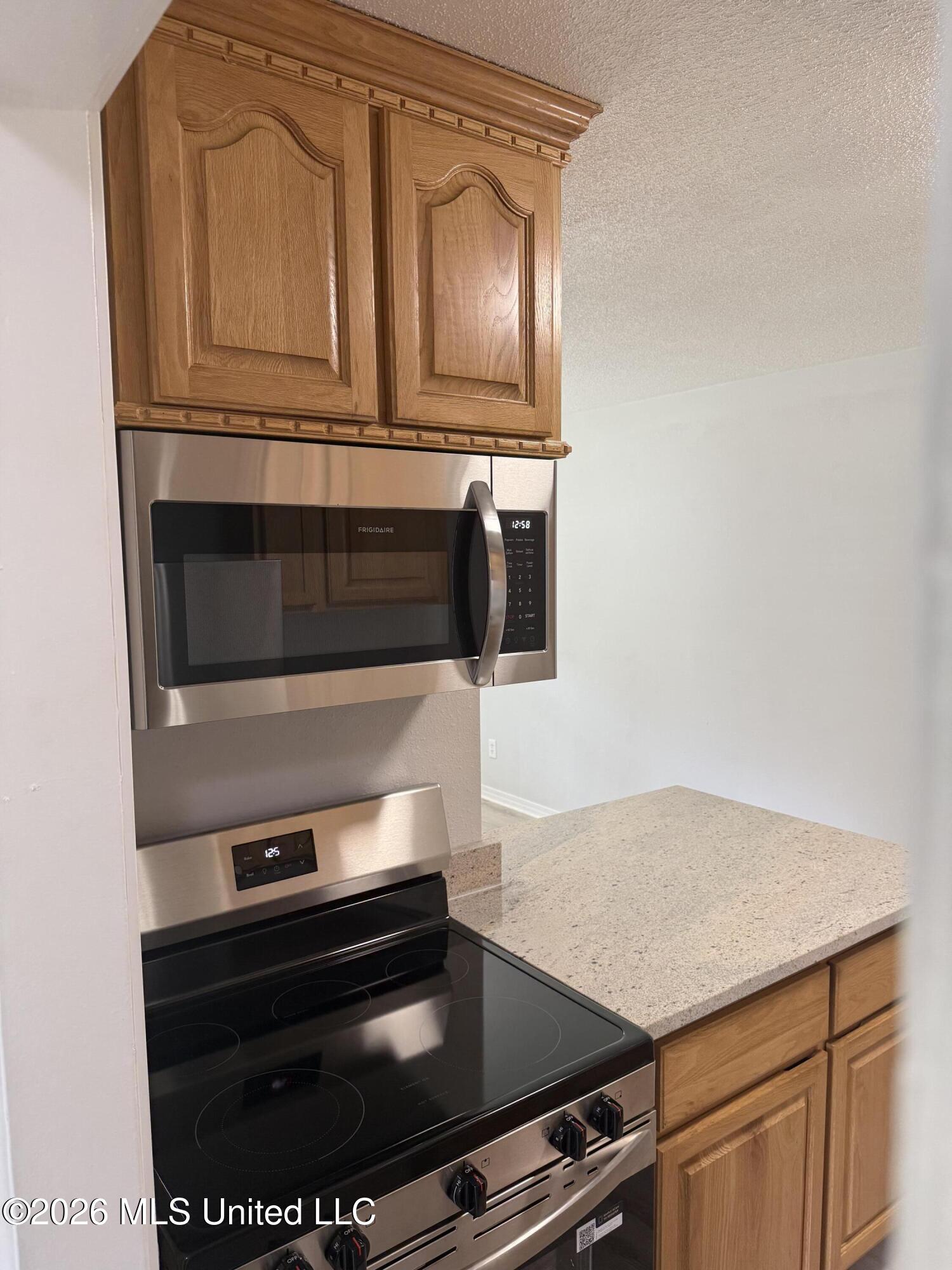 120 Imilda Drive Property Photo 6