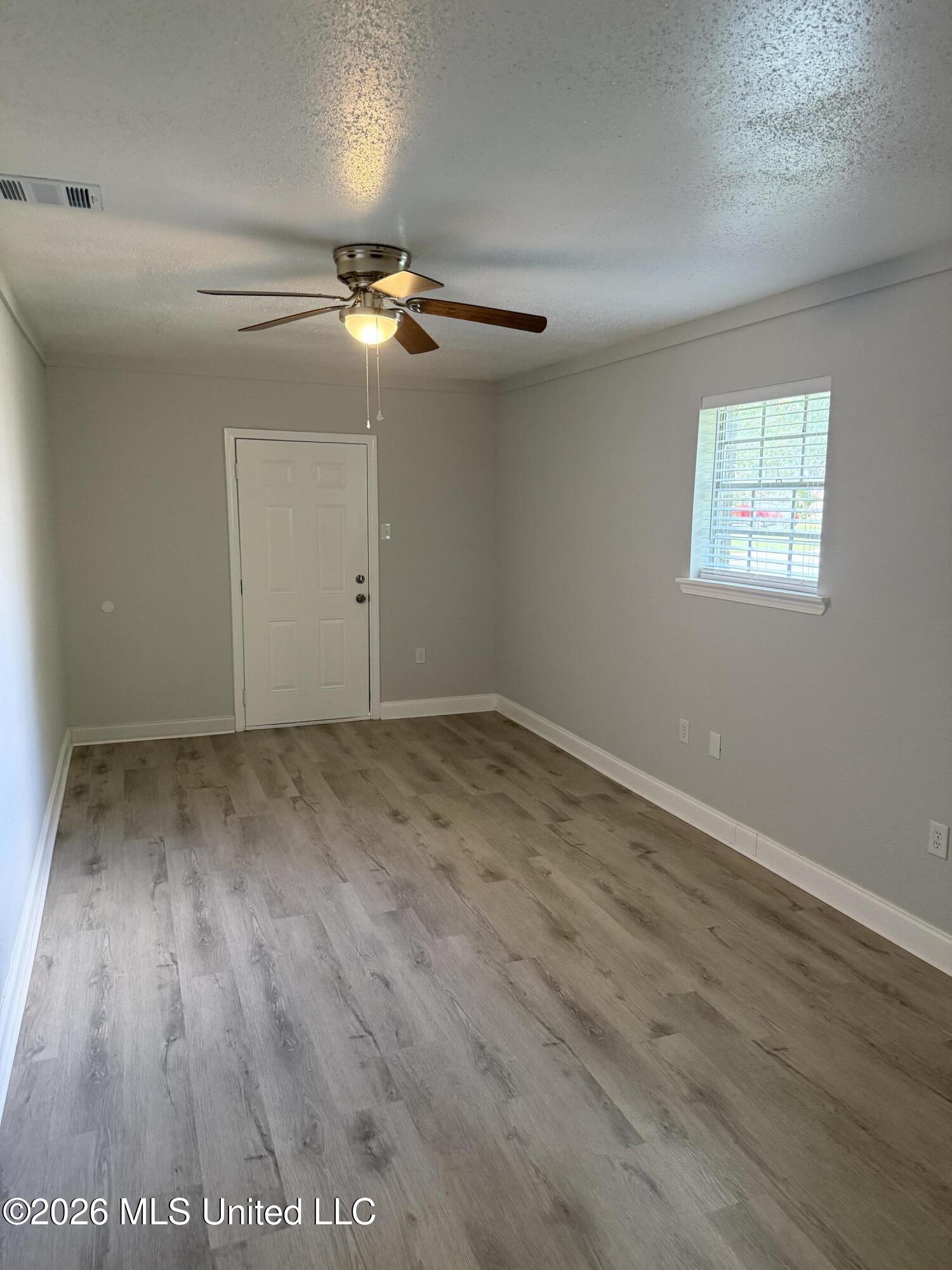 120 Imilda Drive Property Photo 13