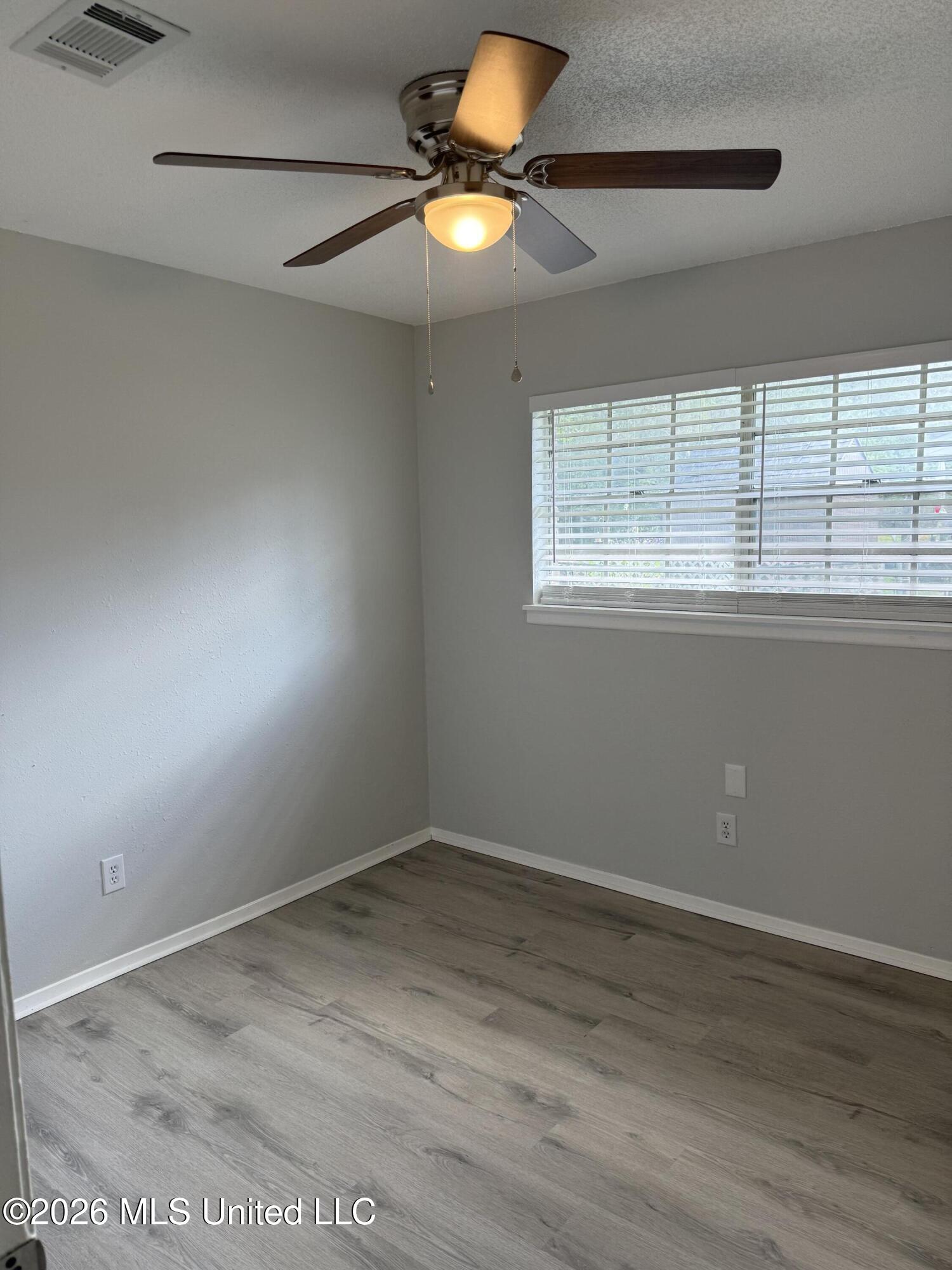 120 Imilda Drive Property Photo 15