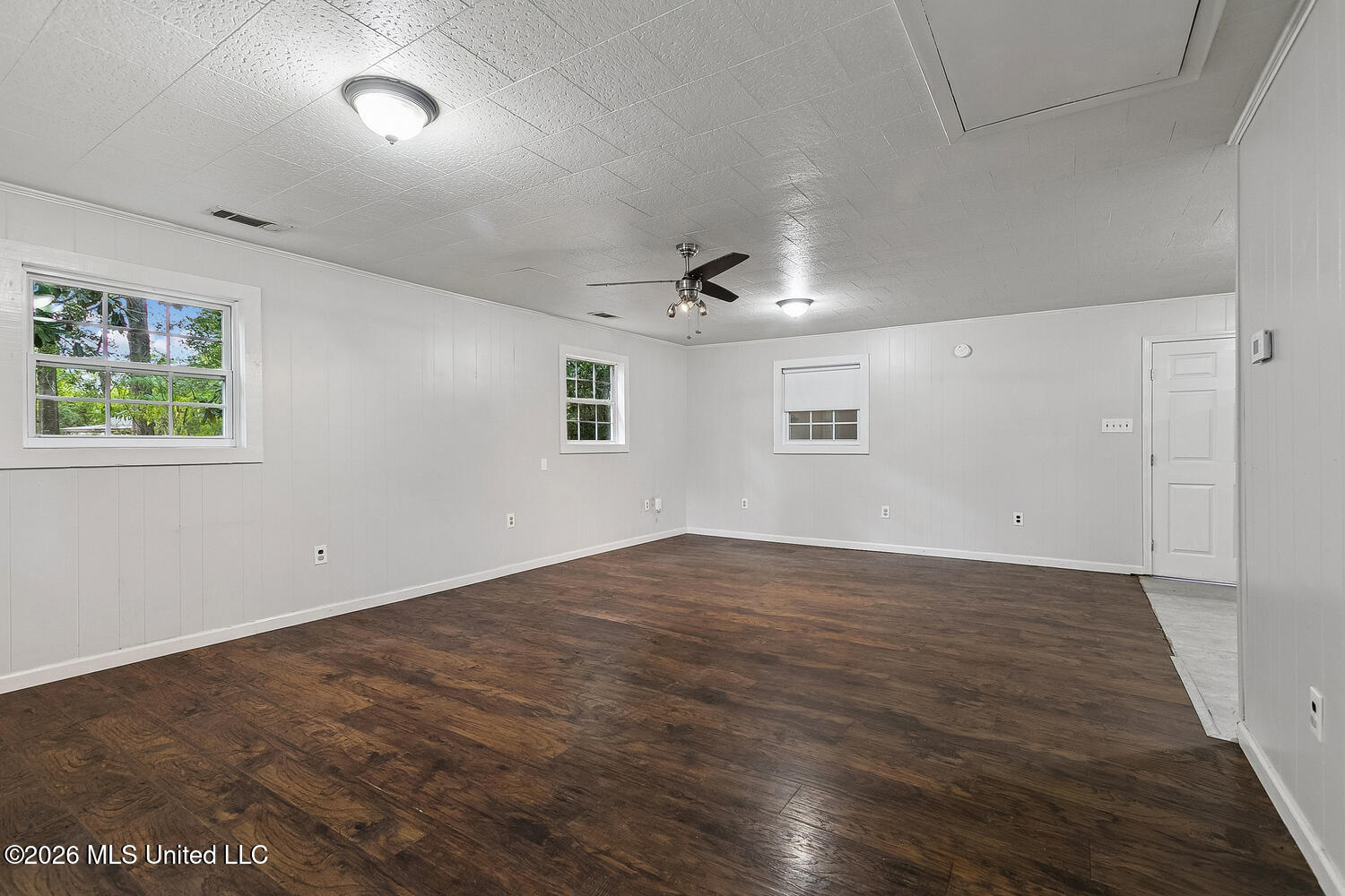 217 Hide A Way Lane Property Photo 3