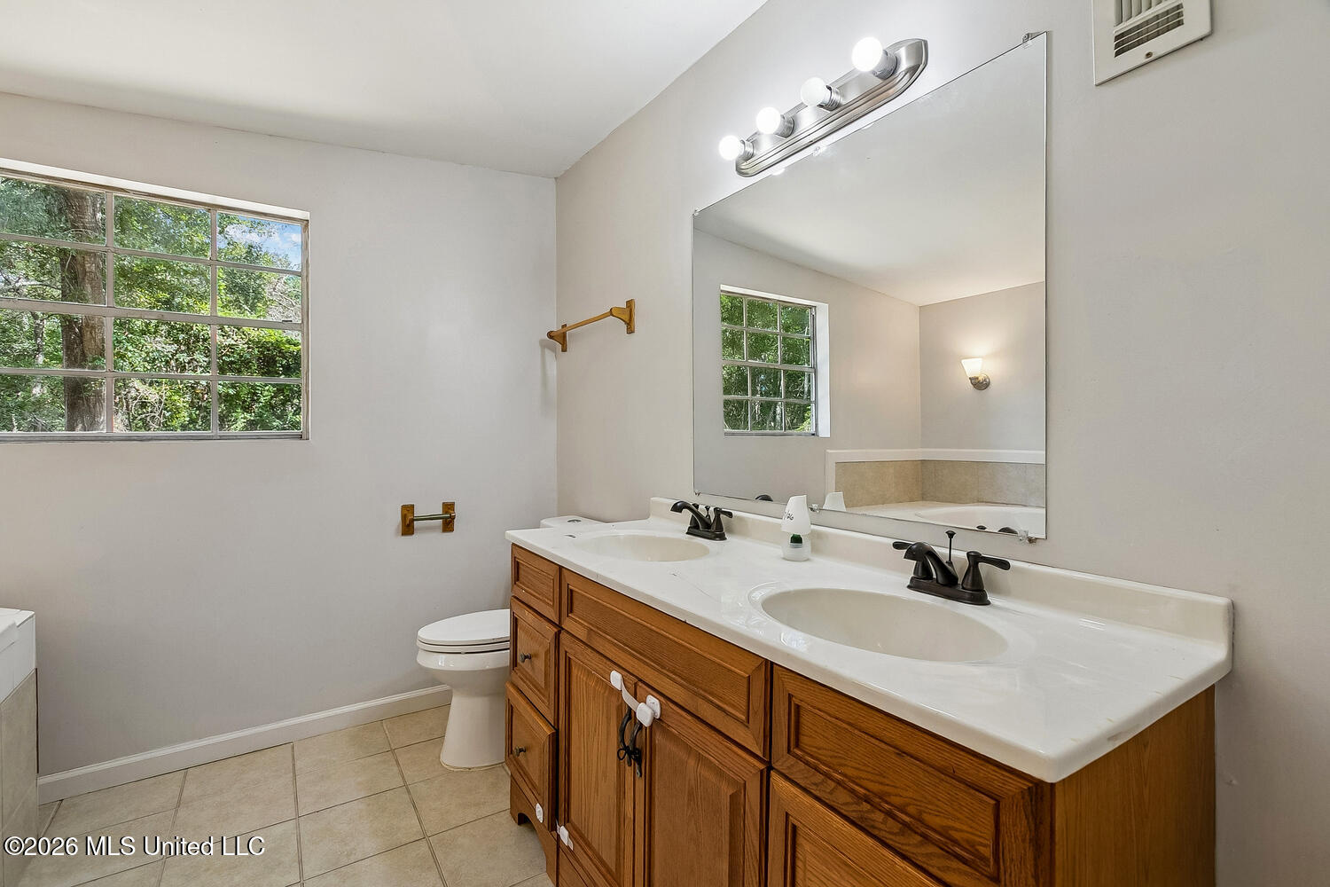 217 Hide A Way Lane Property Photo 13