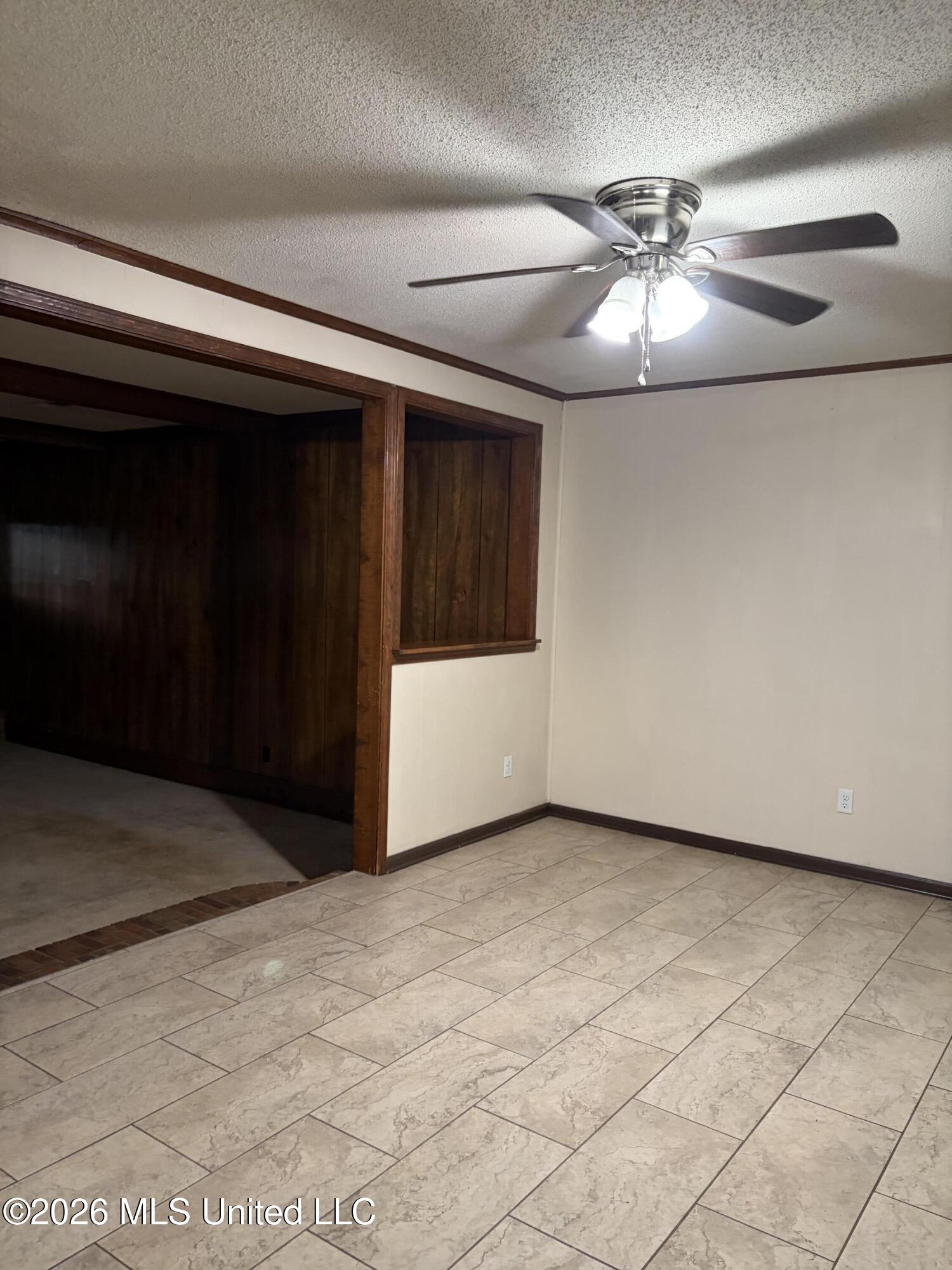 8637 Greenview Place Property Photo 9