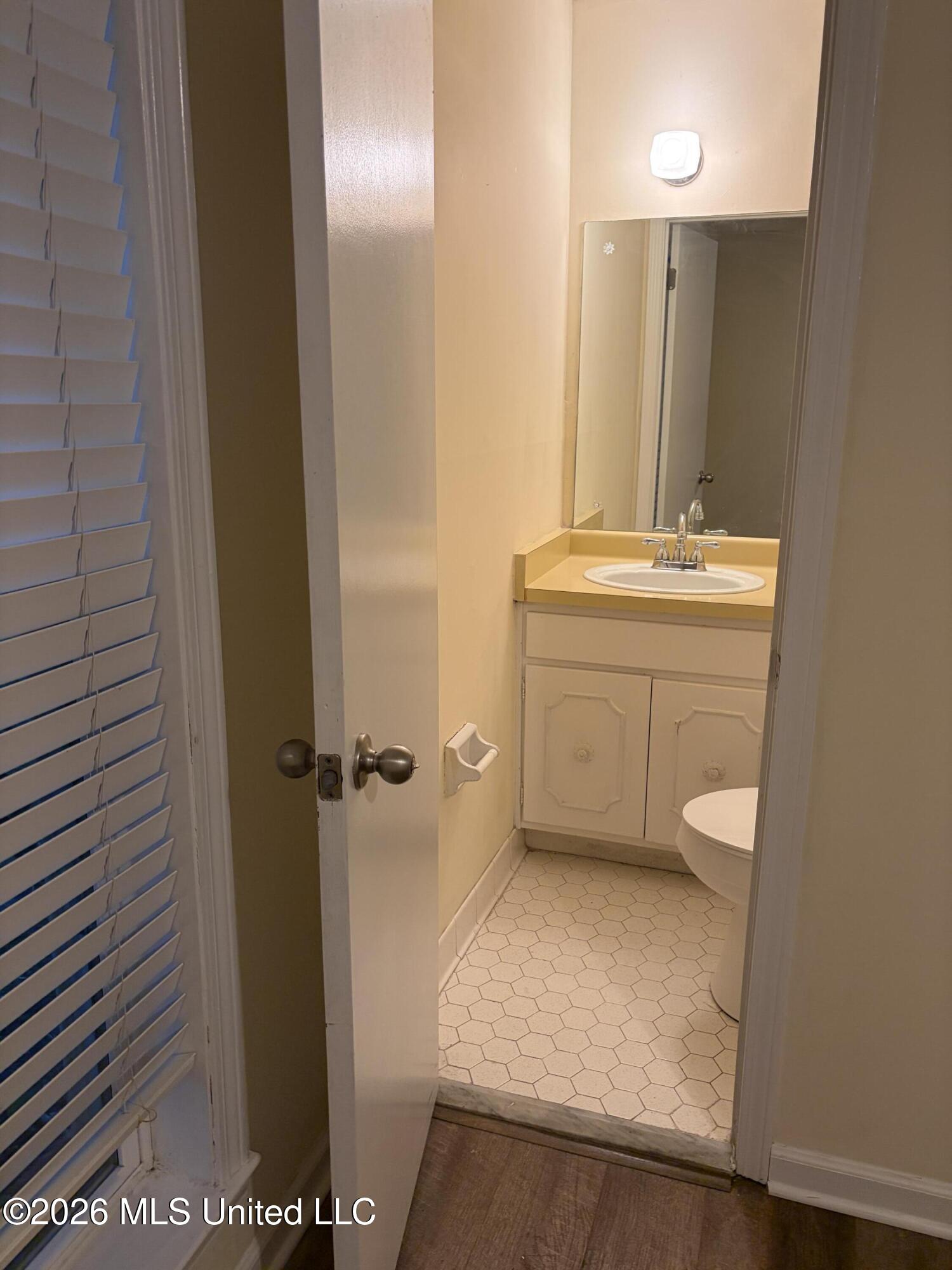 8637 Greenview Place Property Photo 12