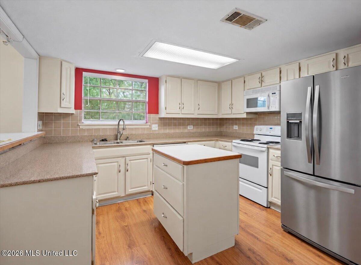 320 Wild Cedar Place Property Photo 17