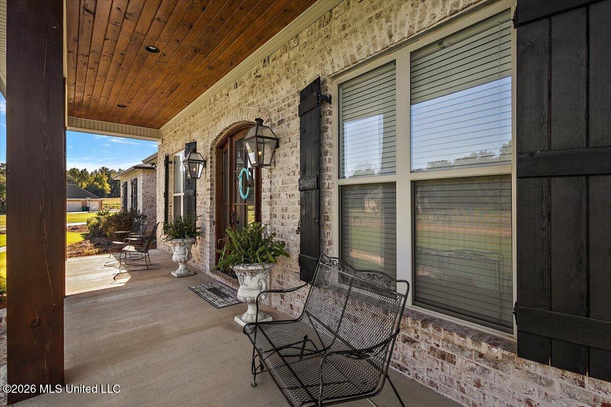 317 Northaven Drive Property Photo 5