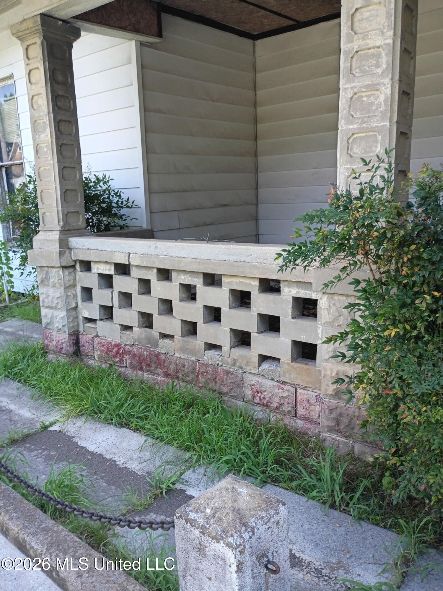 400 S Meridian Street Property Photo 4