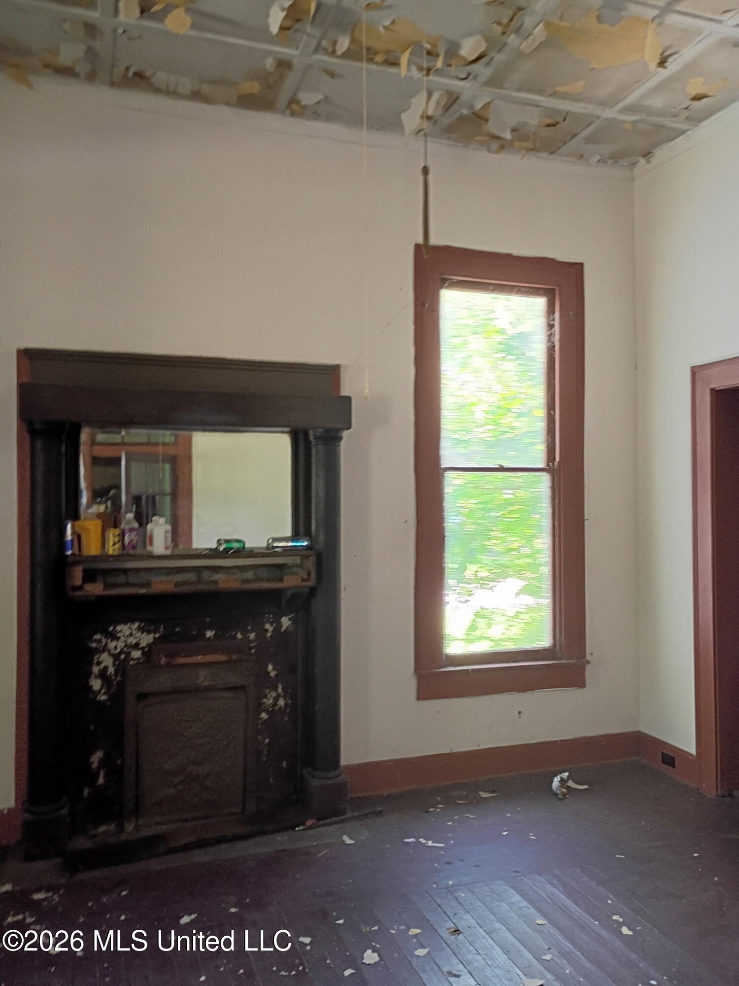 400 S Meridian Street Property Photo 6