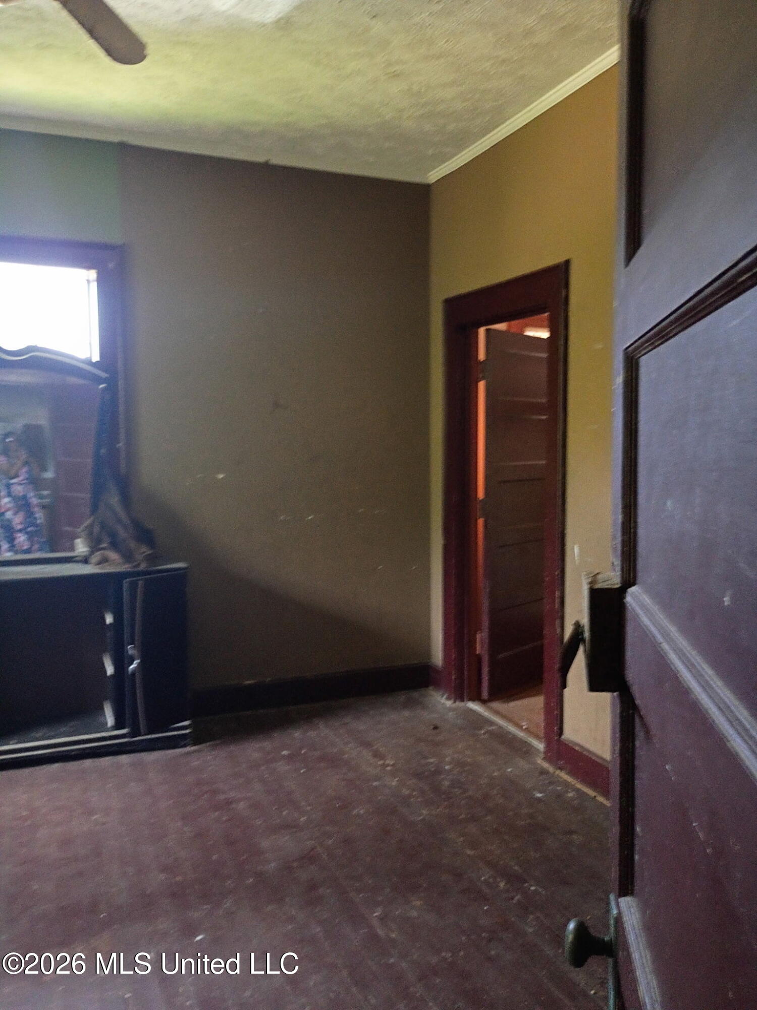 400 S Meridian Street Property Photo 8