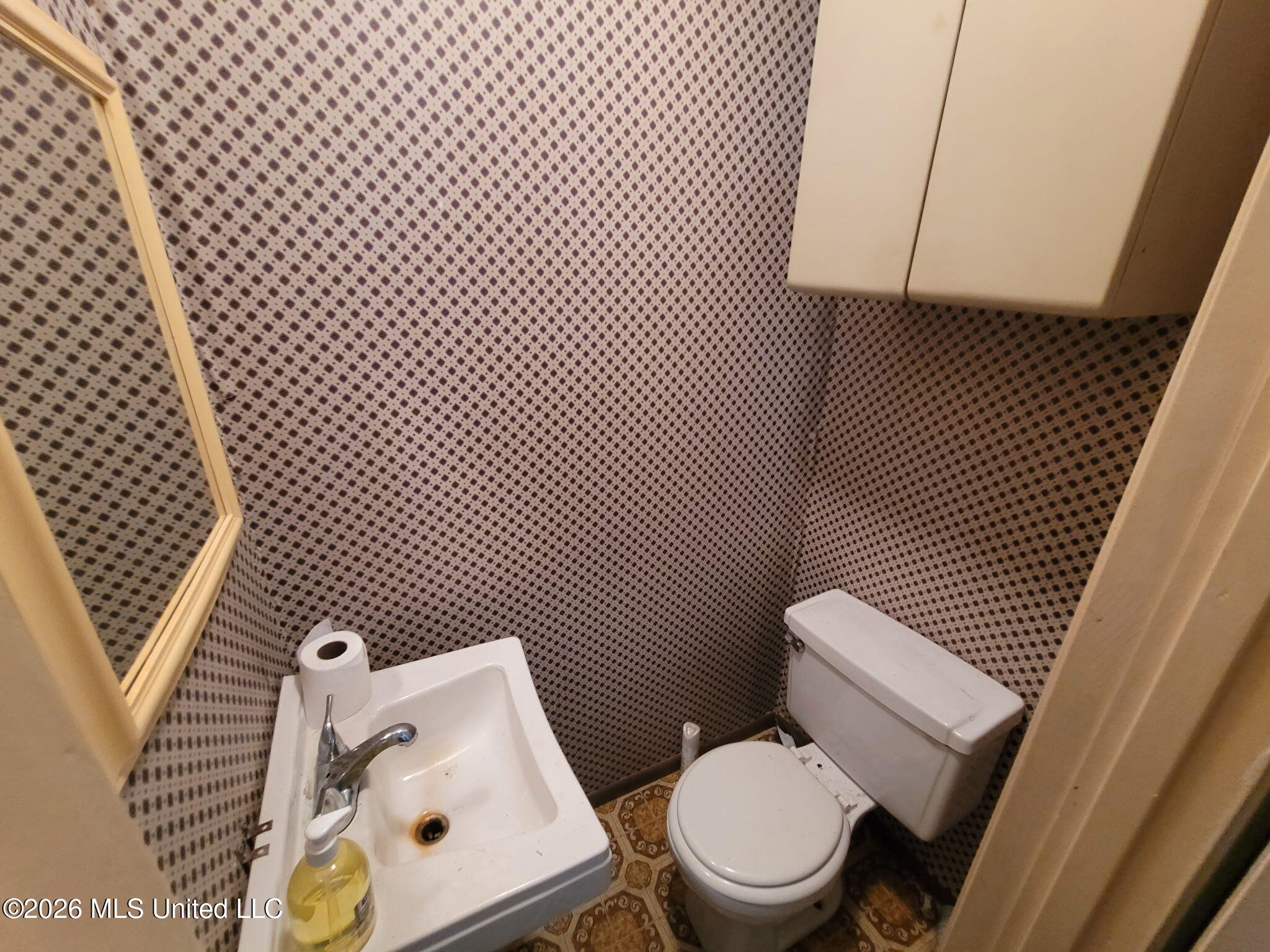 905 Spruce Street Property Photo 6