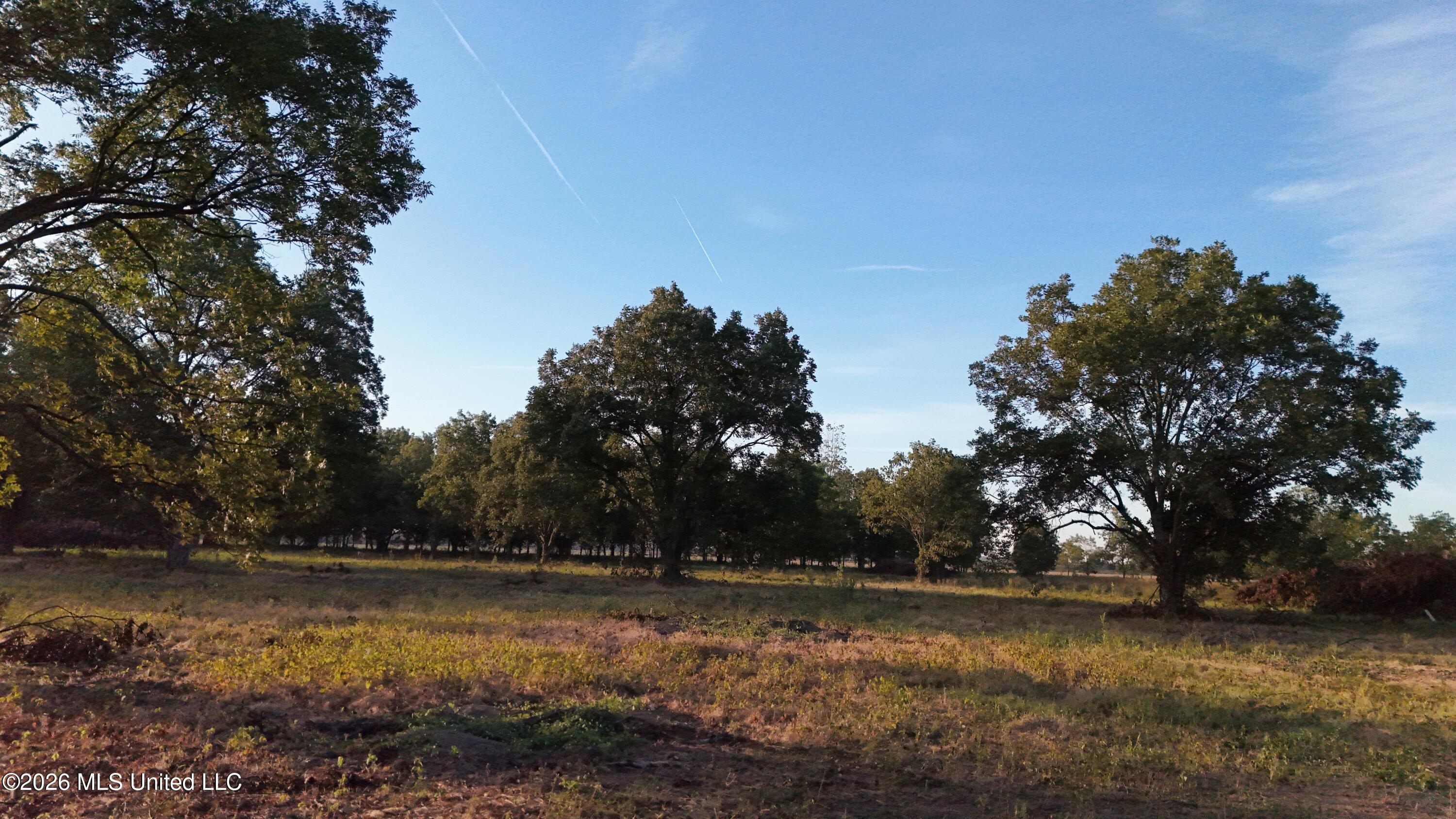 Interstate Road Property Photo 14
