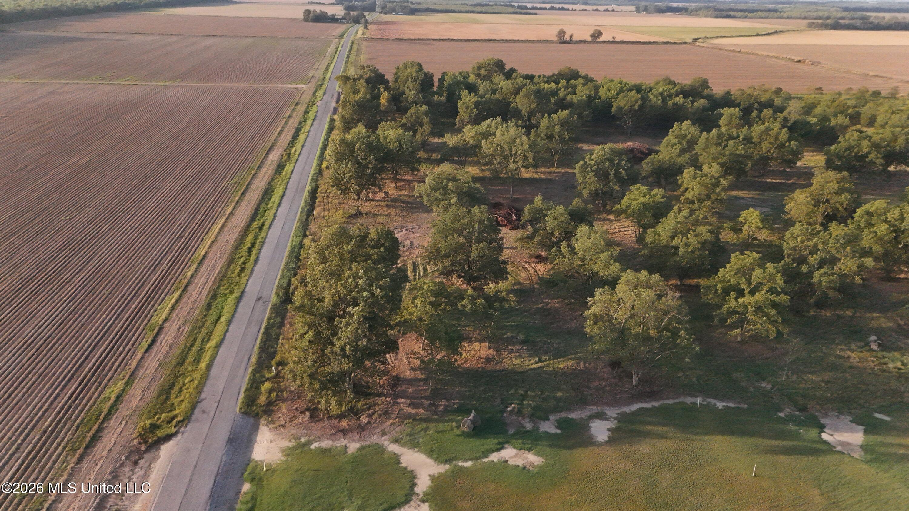 Interstate Road Property Photo 17