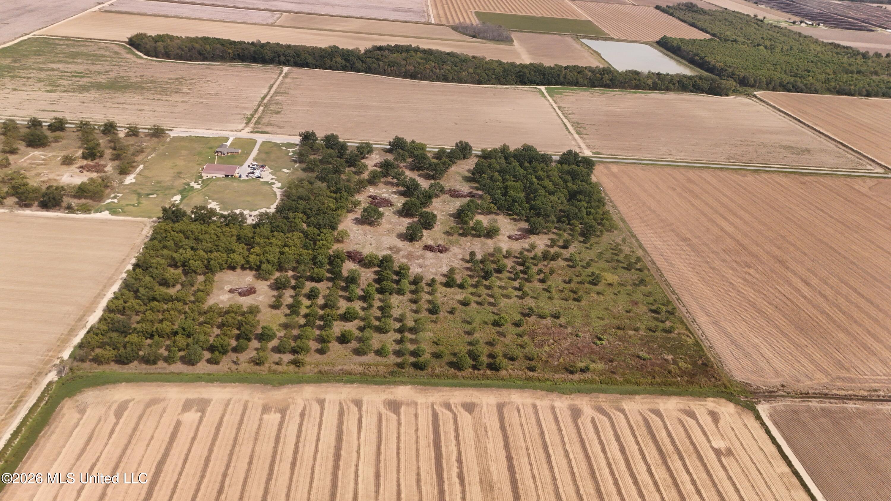 Interstate Road Property Photo 23