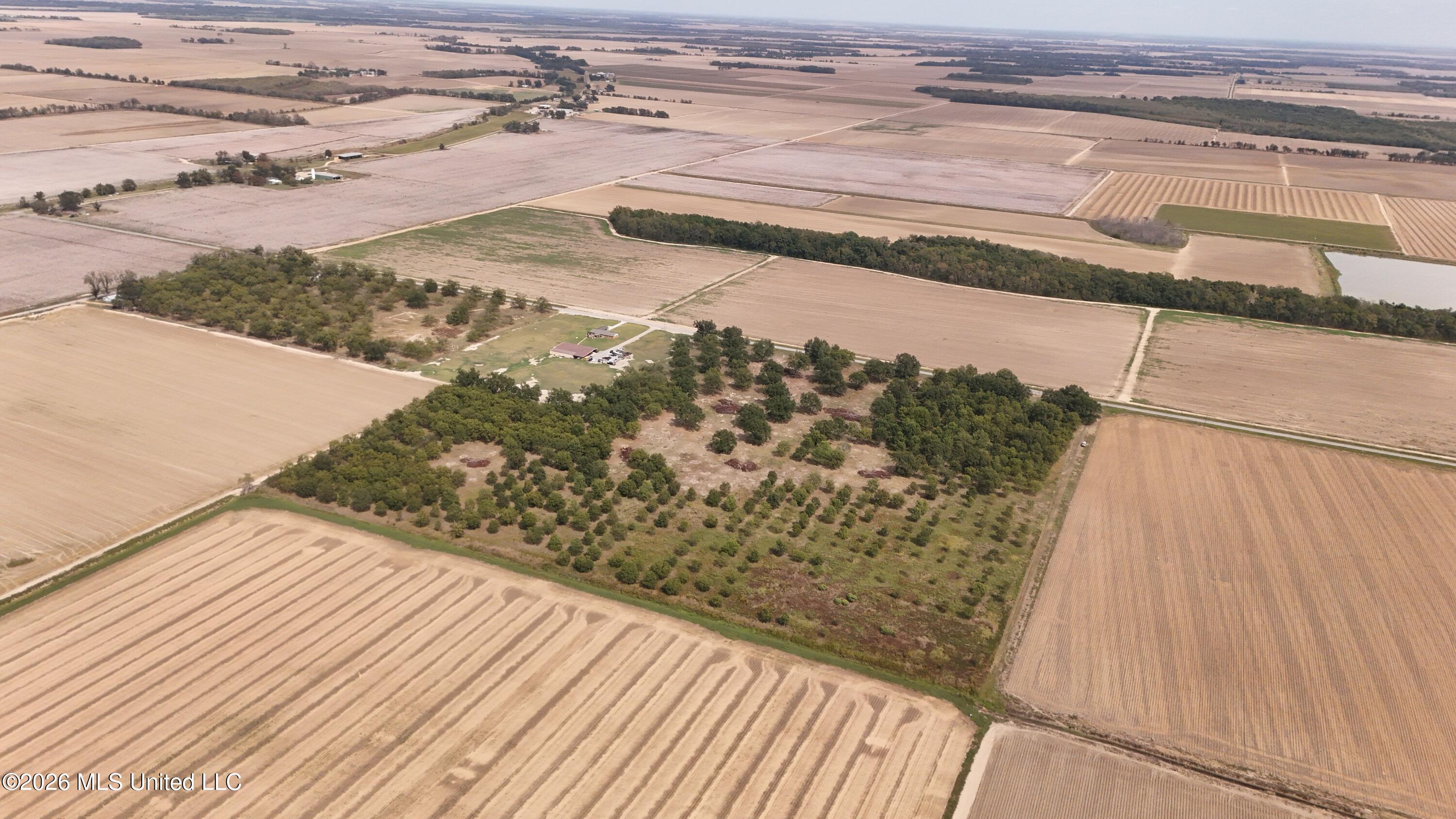 Interstate Road Property Photo 24