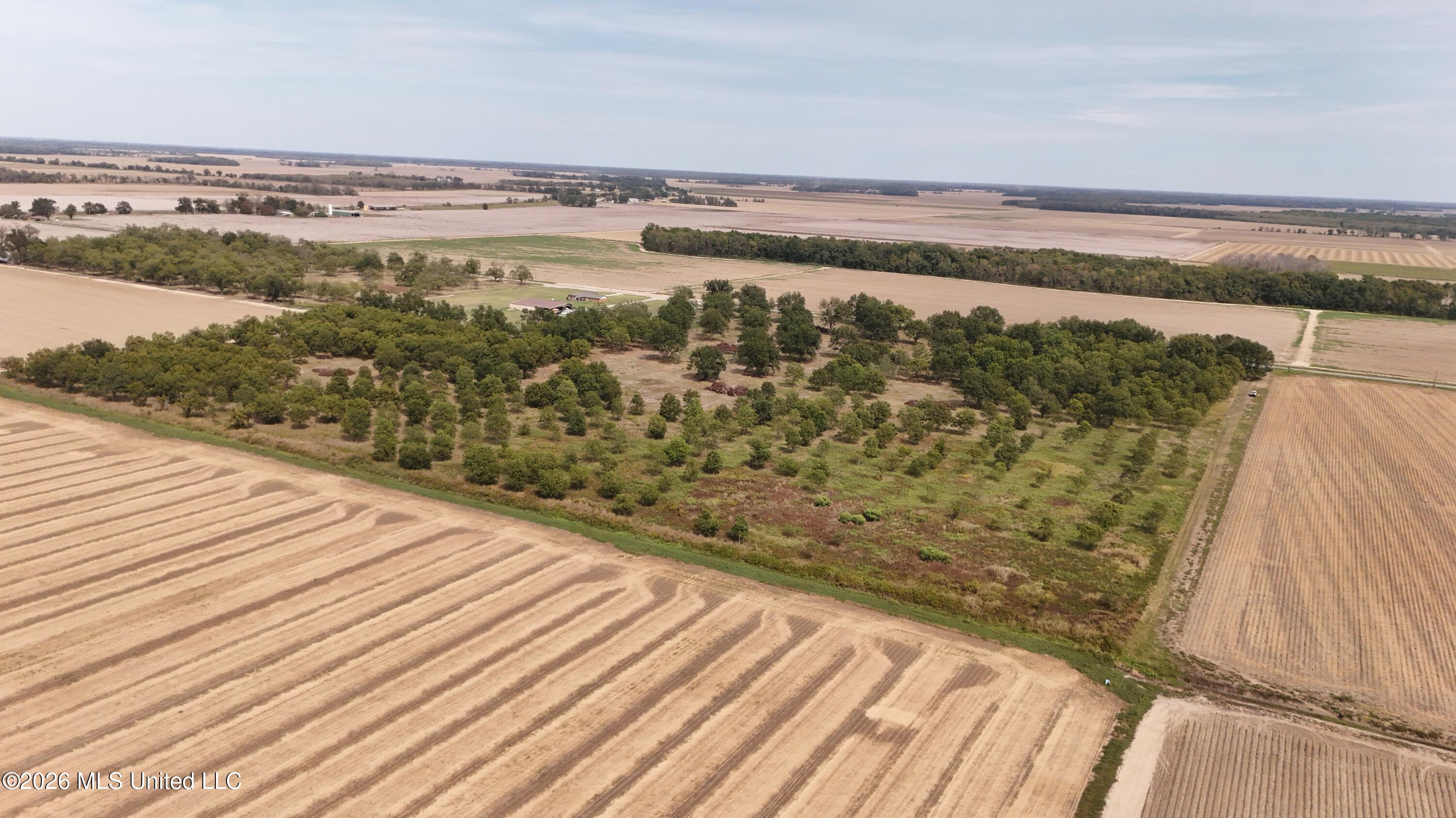 Interstate Road Property Photo 25