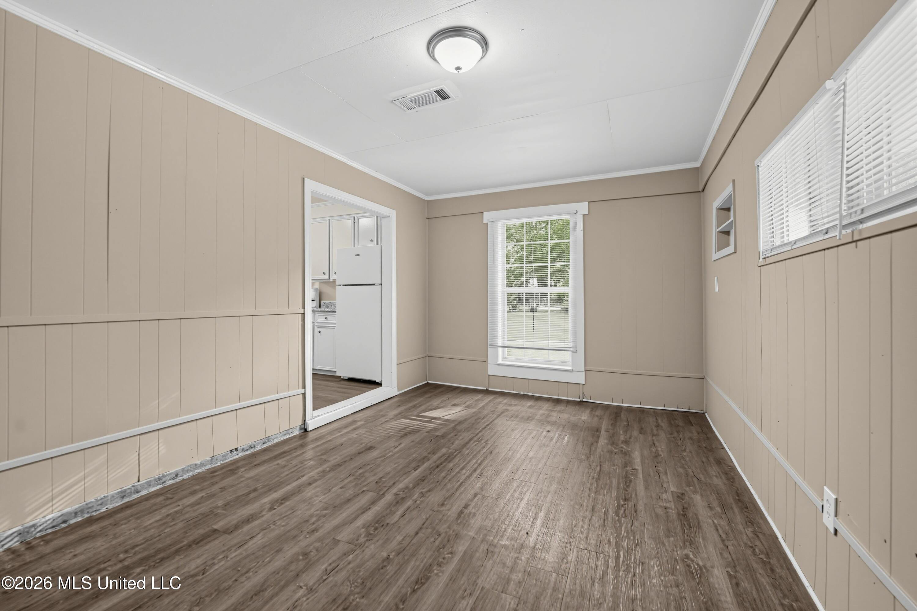 109 Skylane Drive Property Photo 4