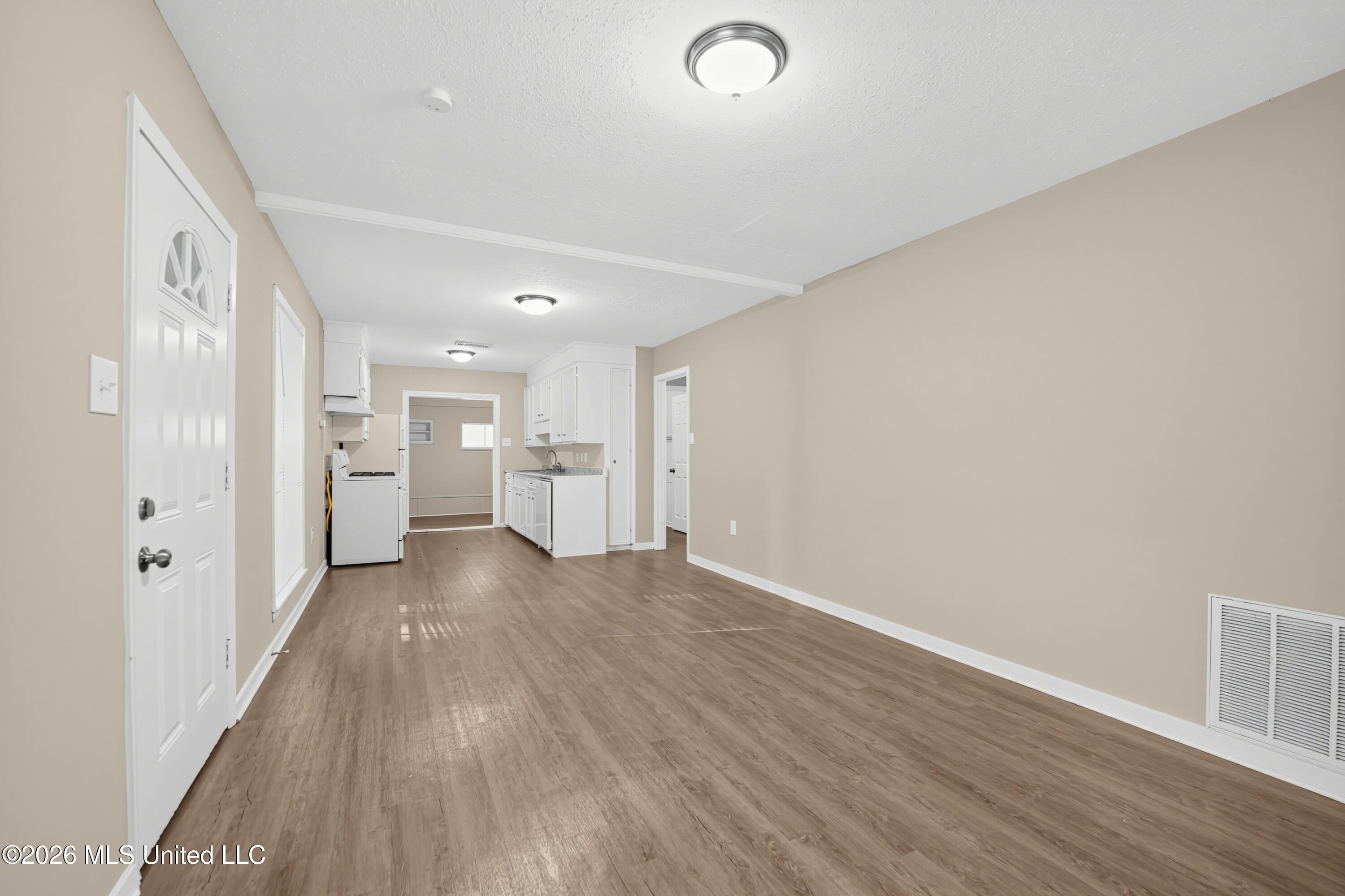 109 Skylane Drive Property Photo 20