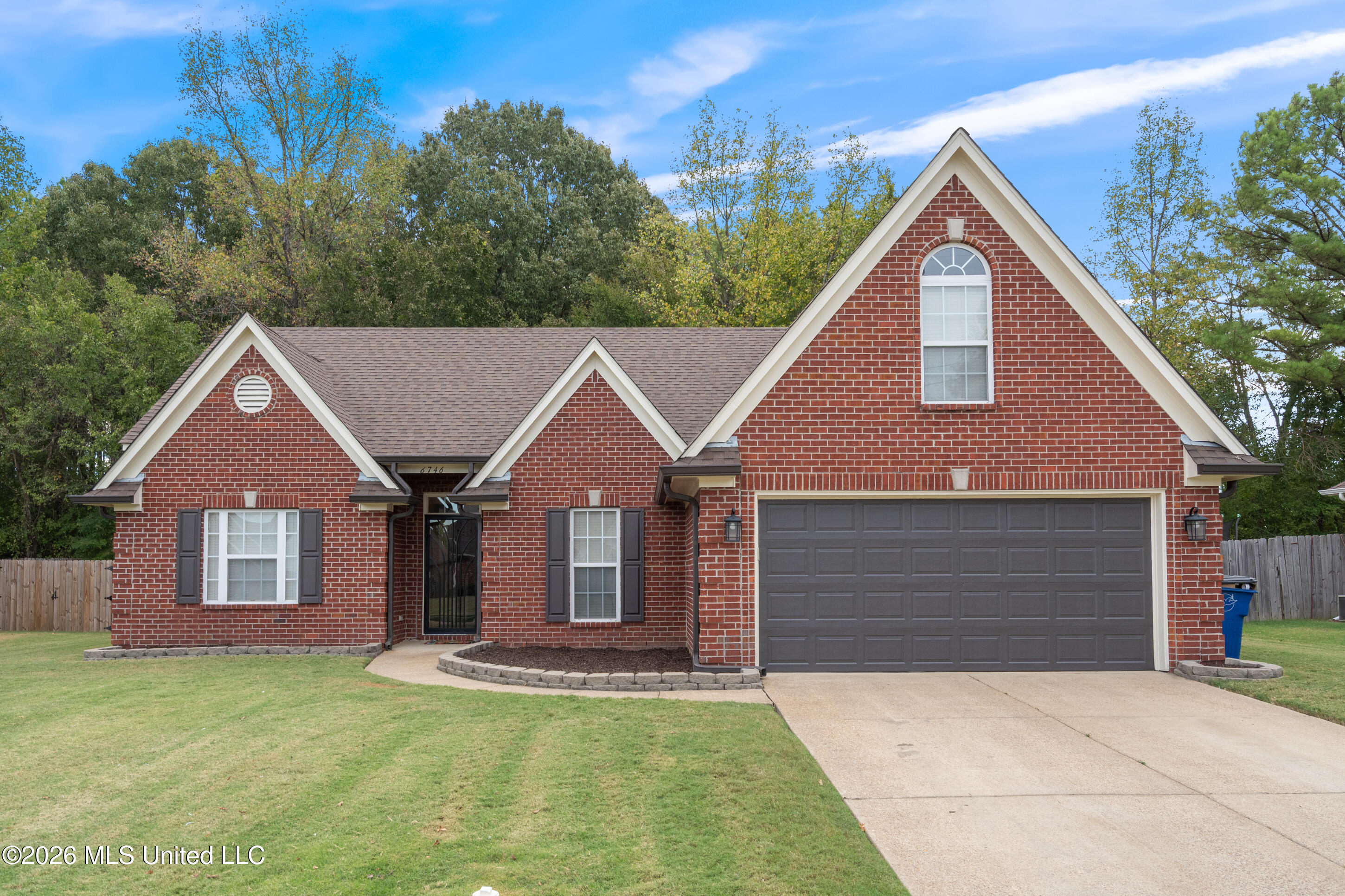 6746 White Hawk Lane Property Photo 2