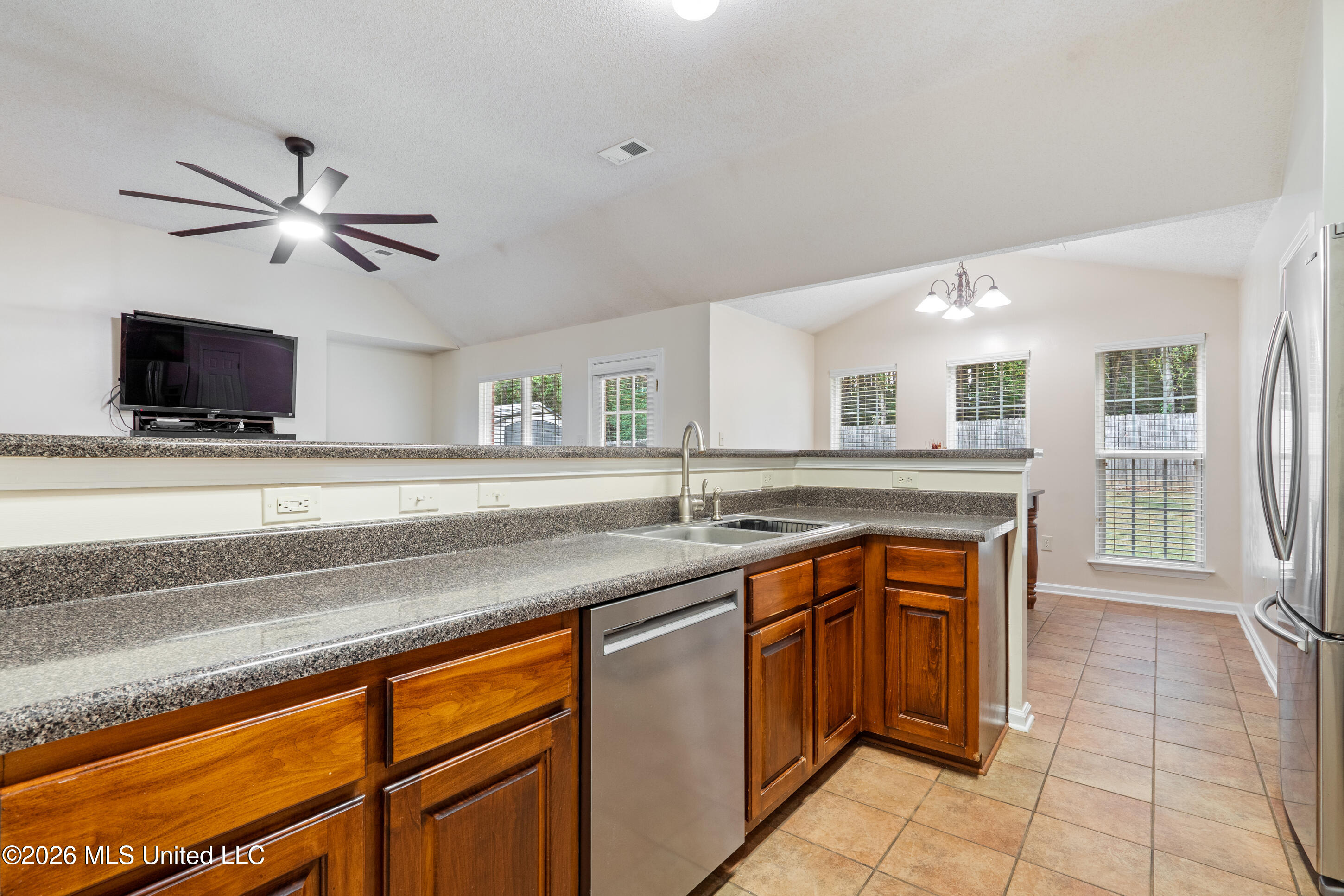 6746 White Hawk Lane Property Photo 8