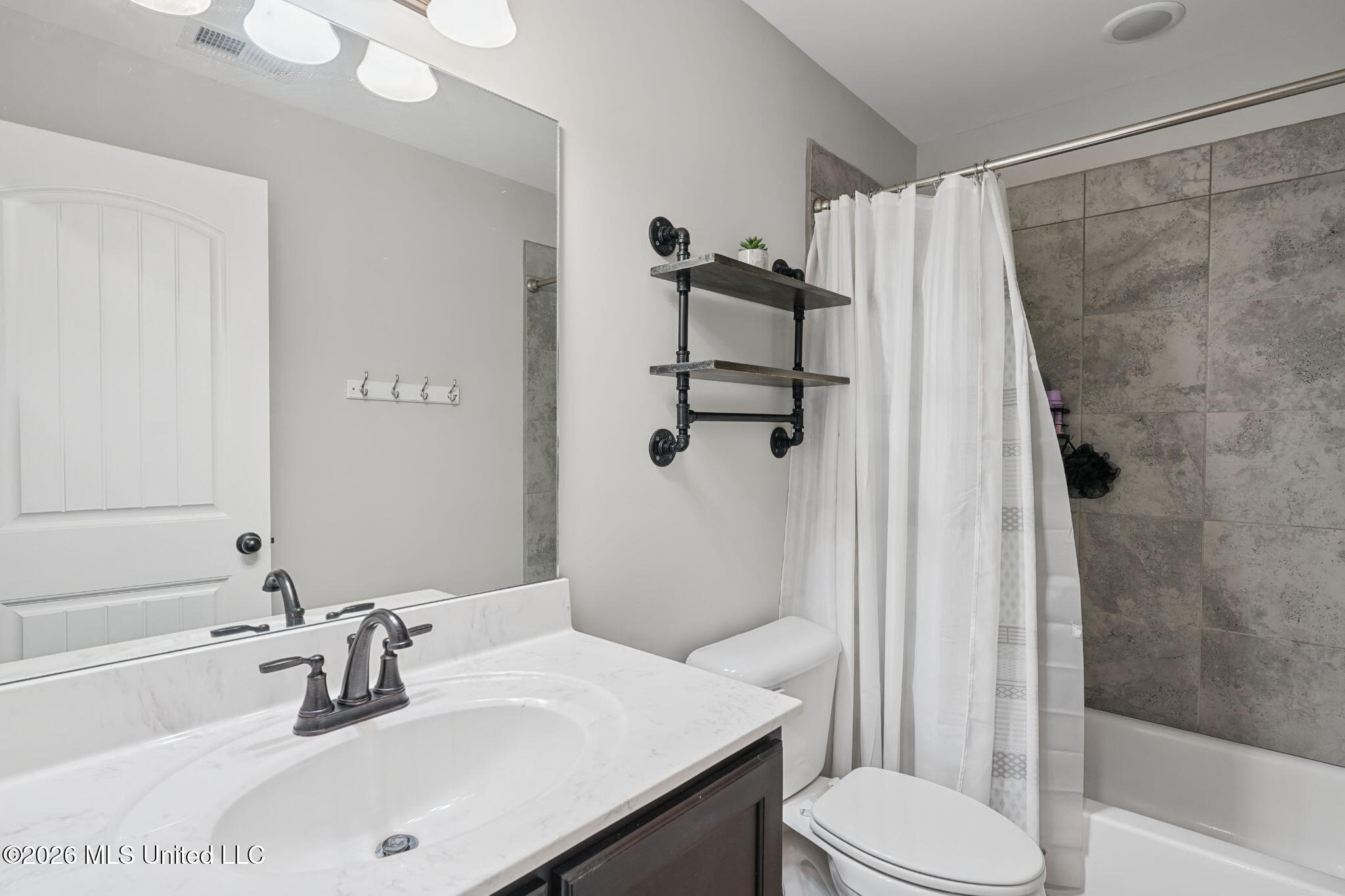 6504 Maddox Cove Property Photo 25