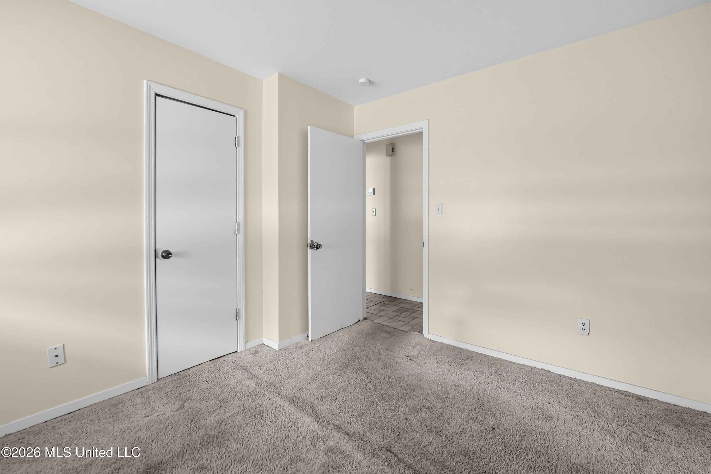 496 Chelsea Drive Property Photo 26
