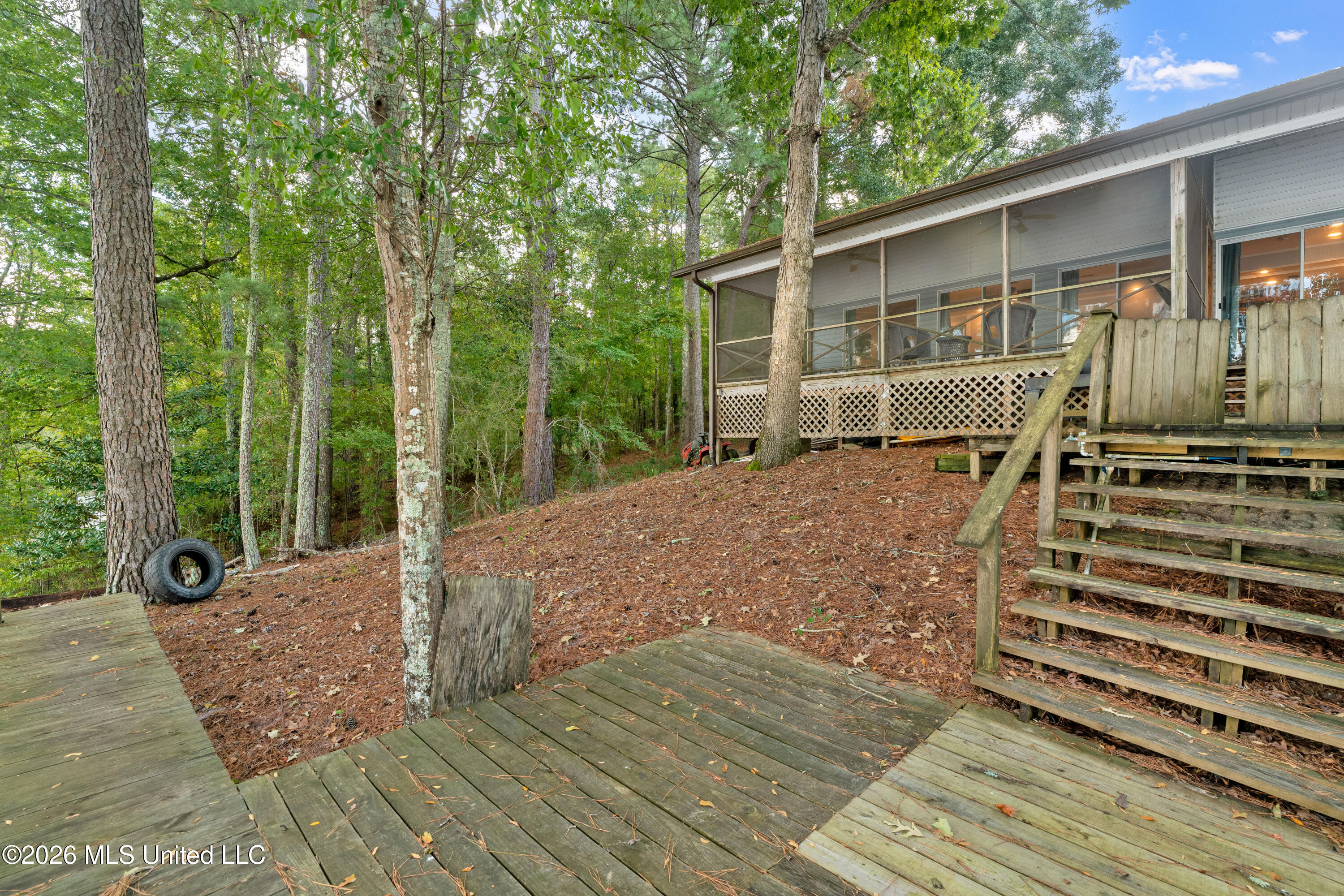 2172 Sw Hurricane Lake Drive Property Photo 28