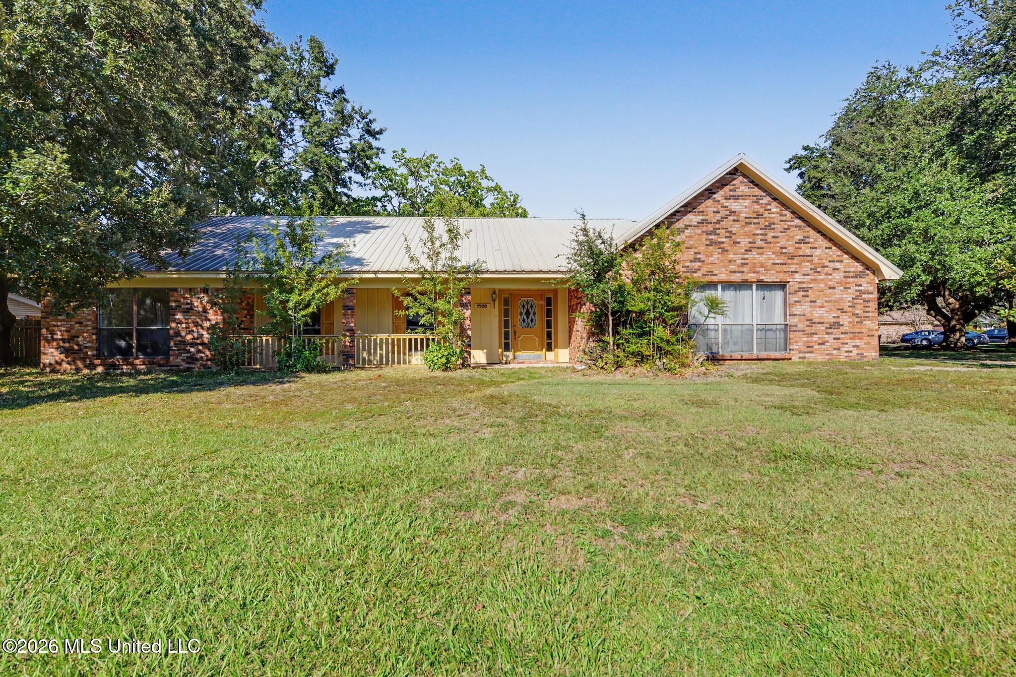 1700 Aubin Boulevard Property Photo 1