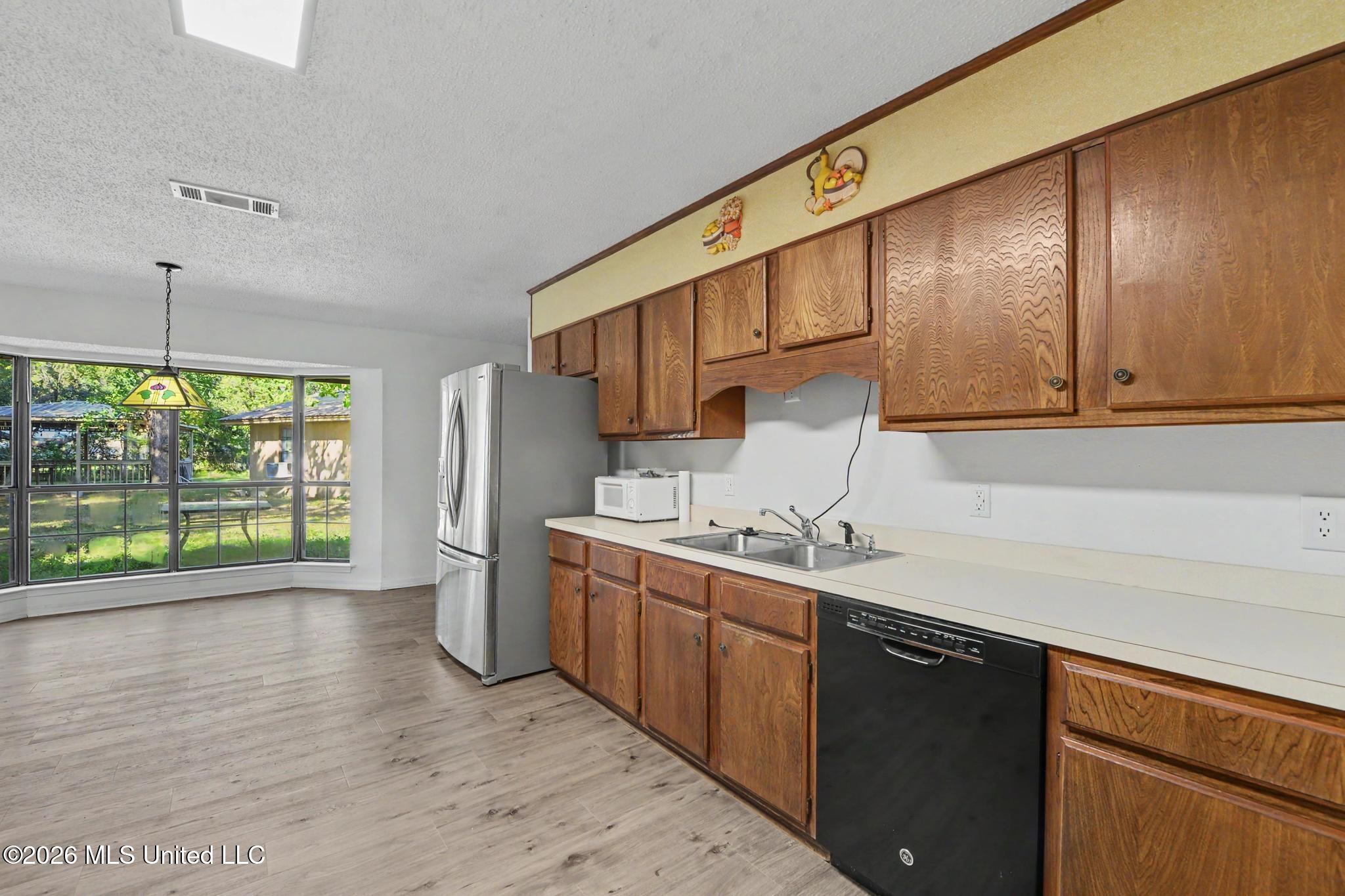 1700 Aubin Boulevard Property Photo 8