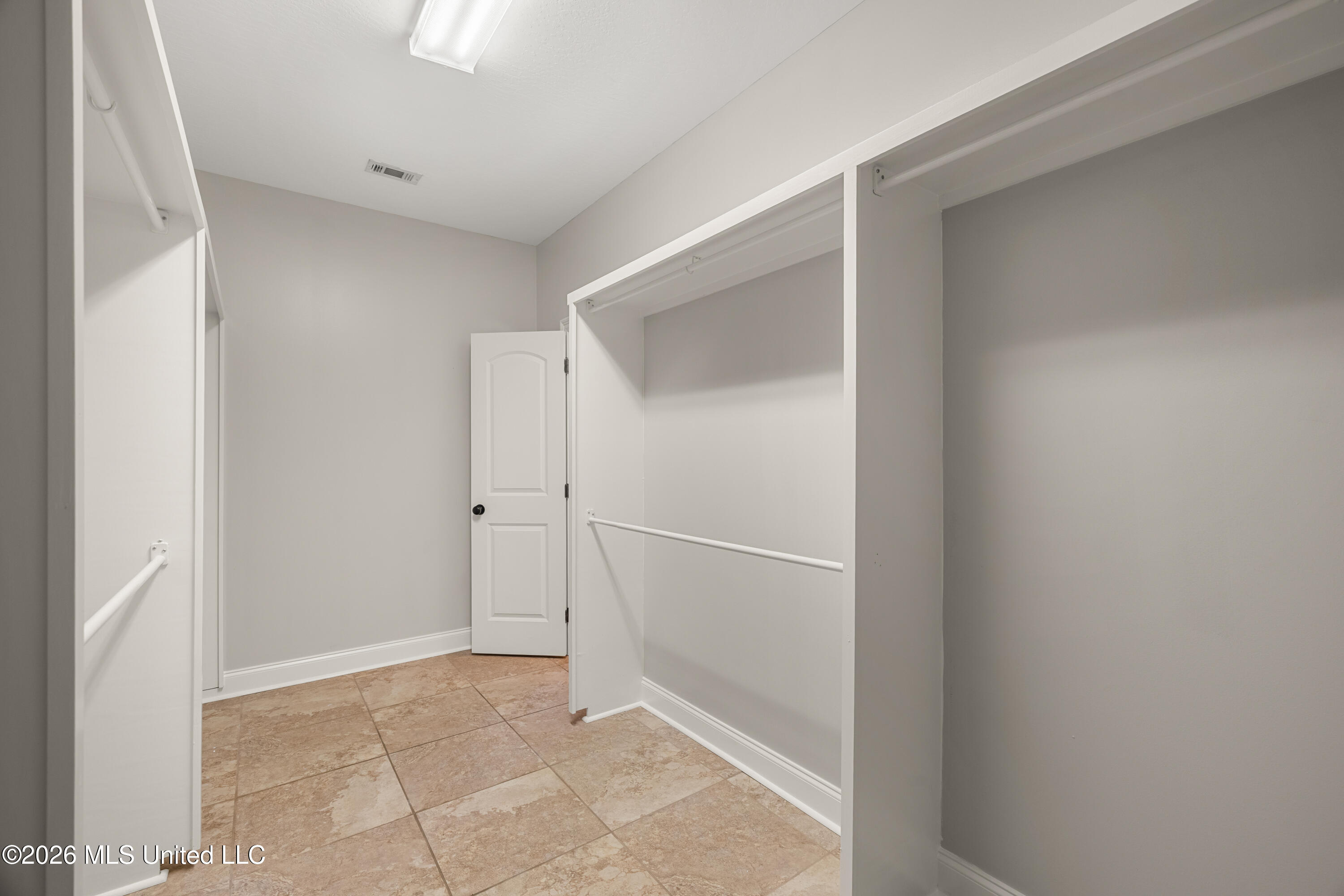 74 Bellepointe Circle Property Photo 28