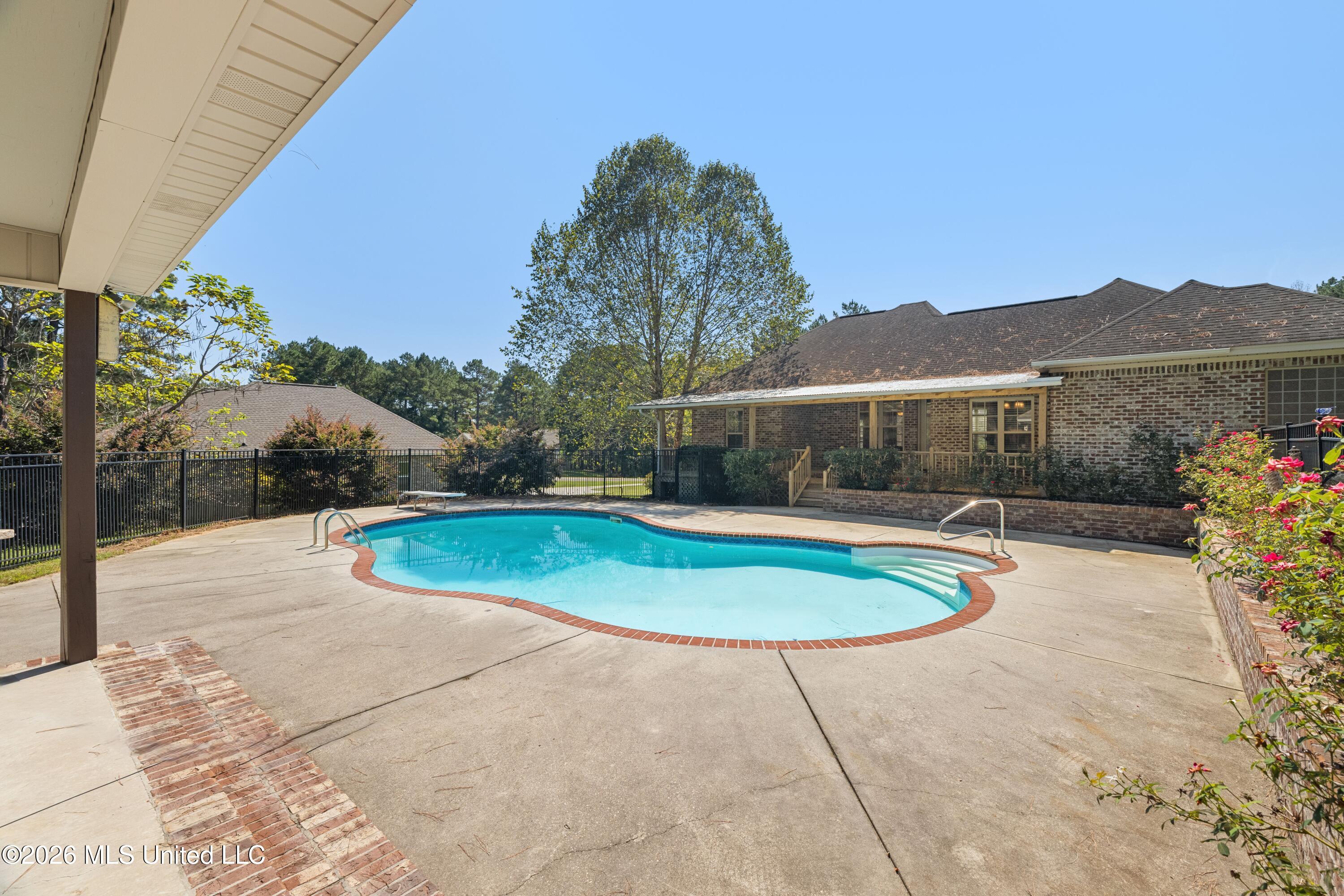 74 Bellepointe Circle Property Photo 45