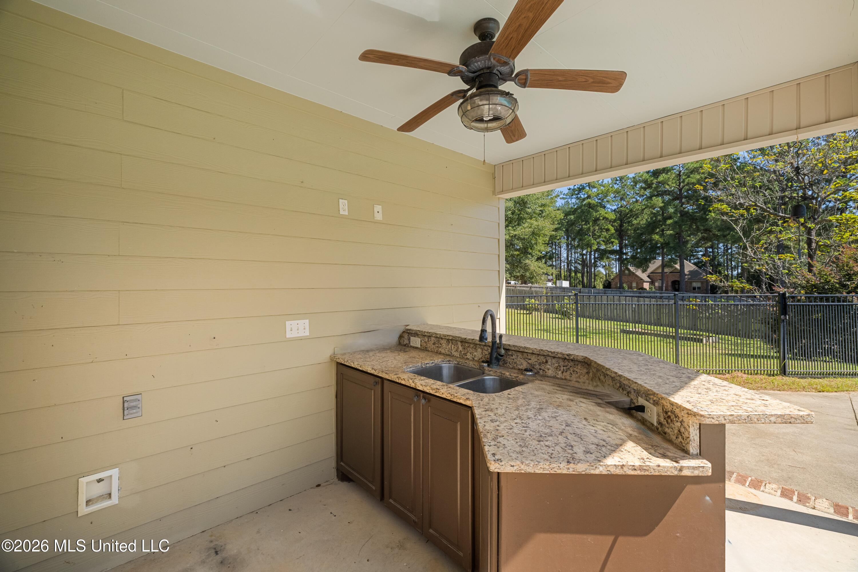 74 Bellepointe Circle Property Photo 46