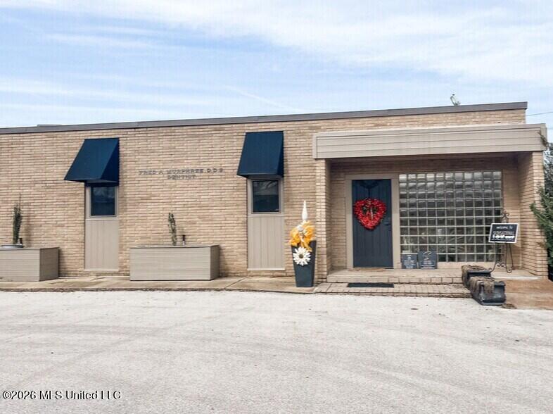 602 Pegram Drive Property Photo 1