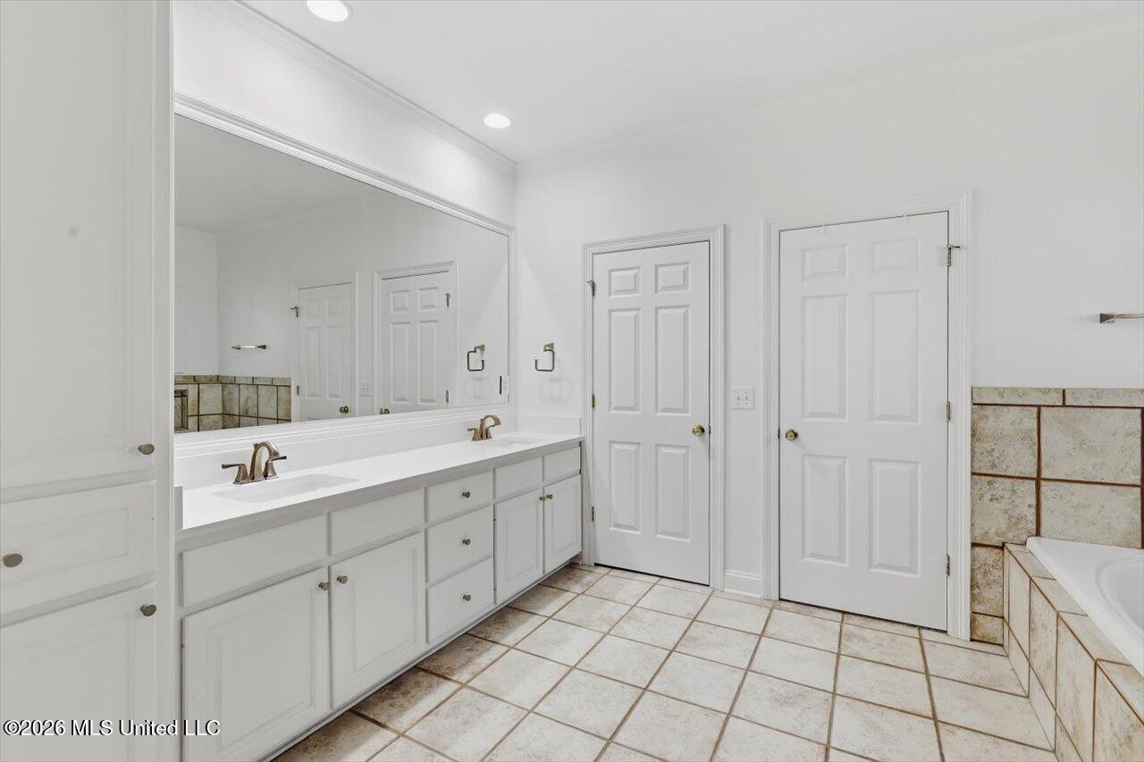 3 Waterford Place Property Photo 26