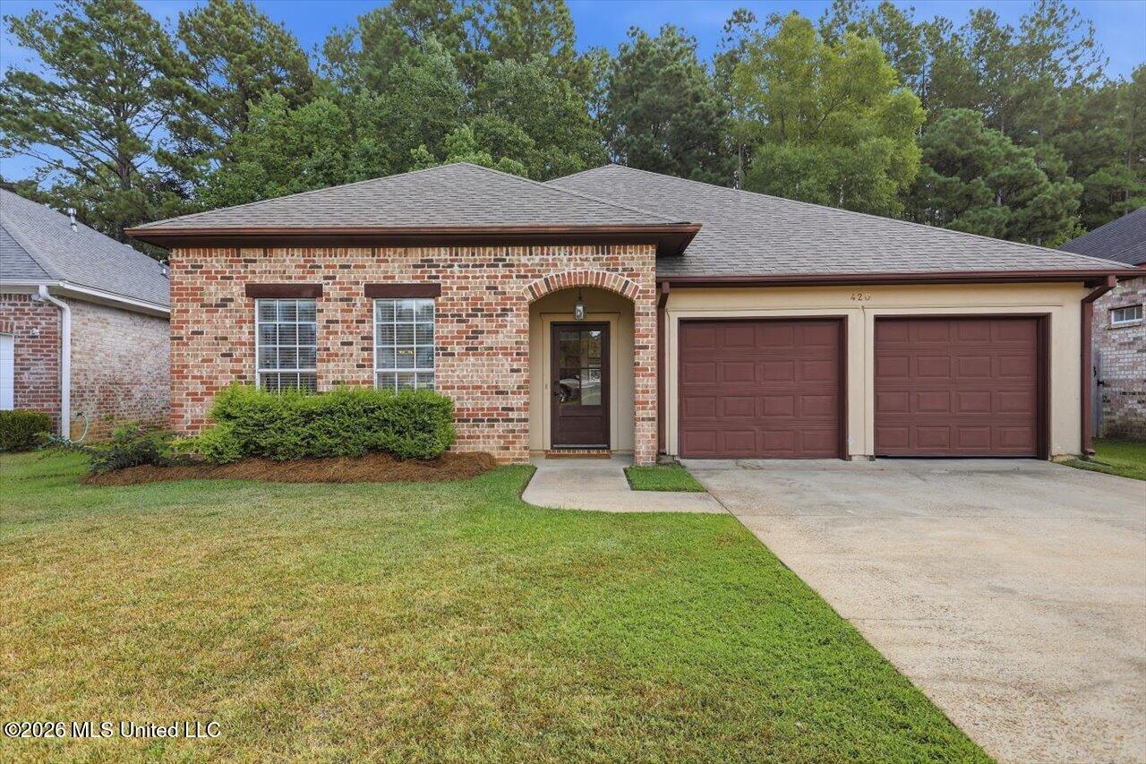 420 Stoneybrook Drive Property Photo 1