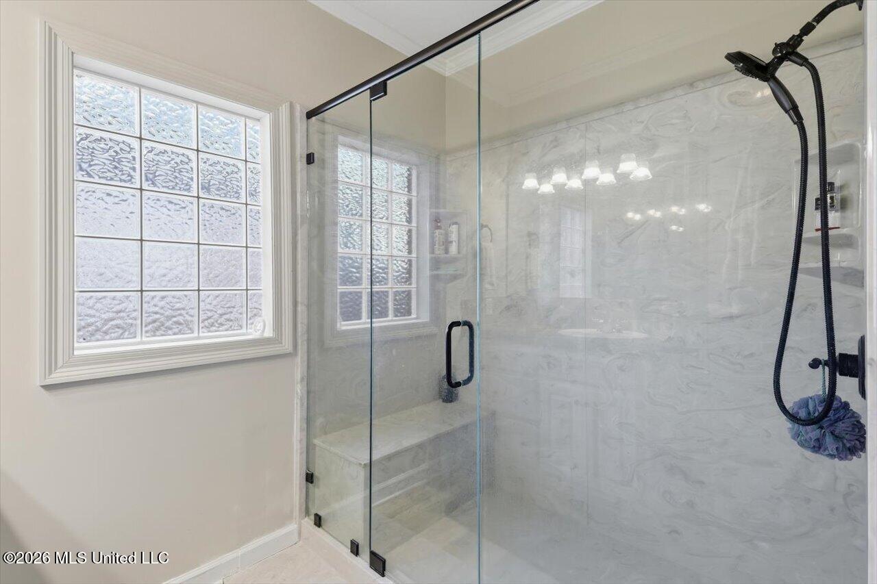 420 Stoneybrook Drive Property Photo 16
