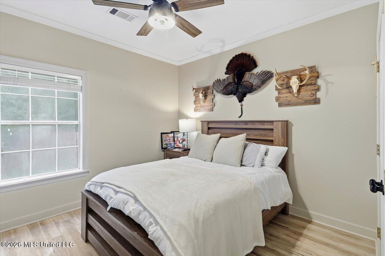 420 Stoneybrook Drive Property Photo 19