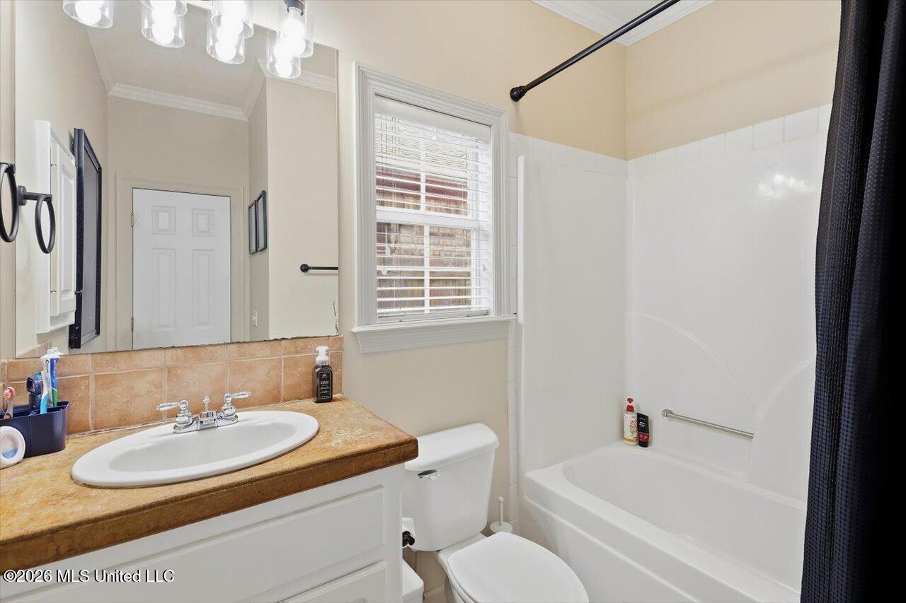 420 Stoneybrook Drive Property Photo 20