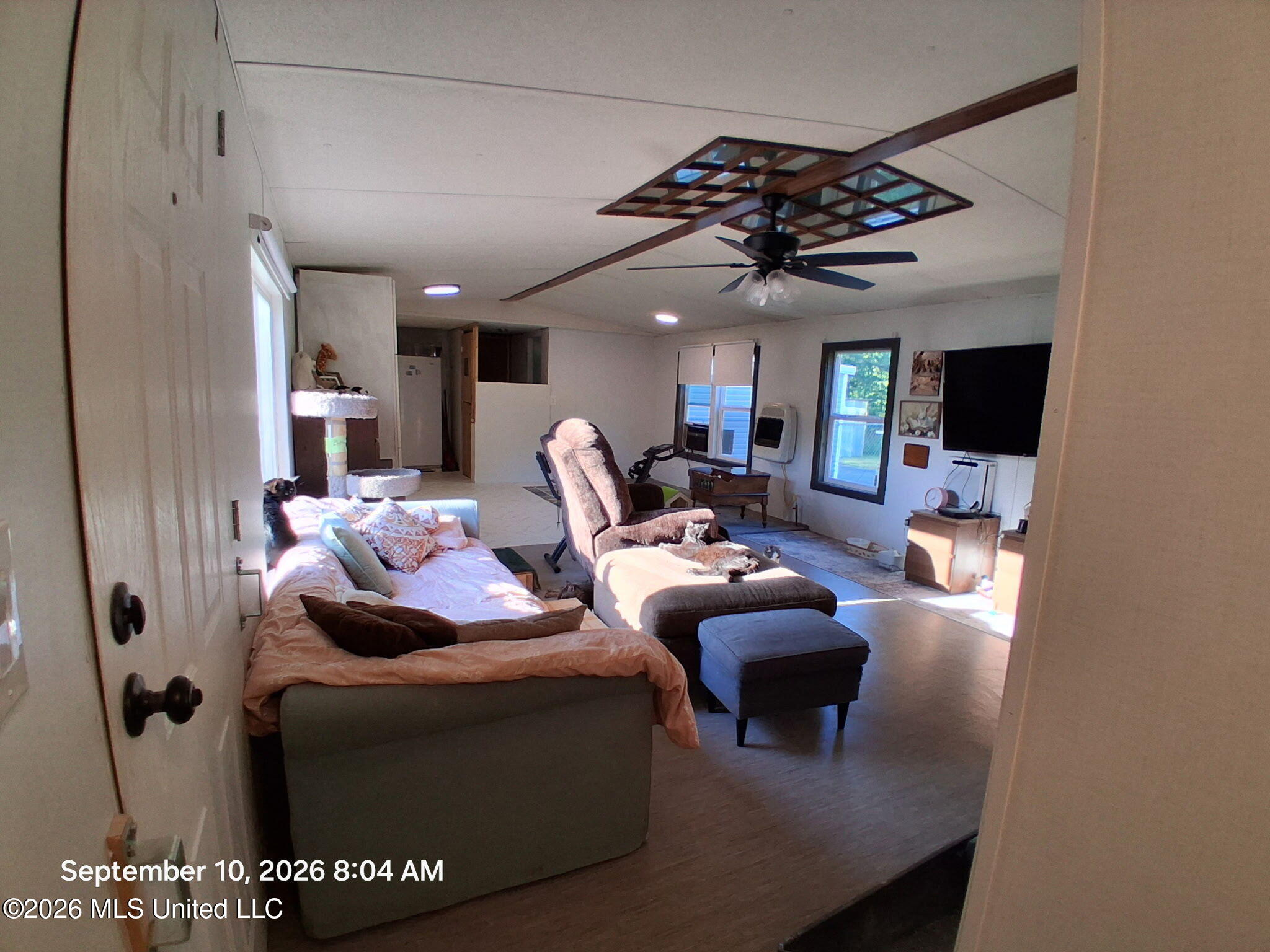 261 County Road 410 Property Photo 2