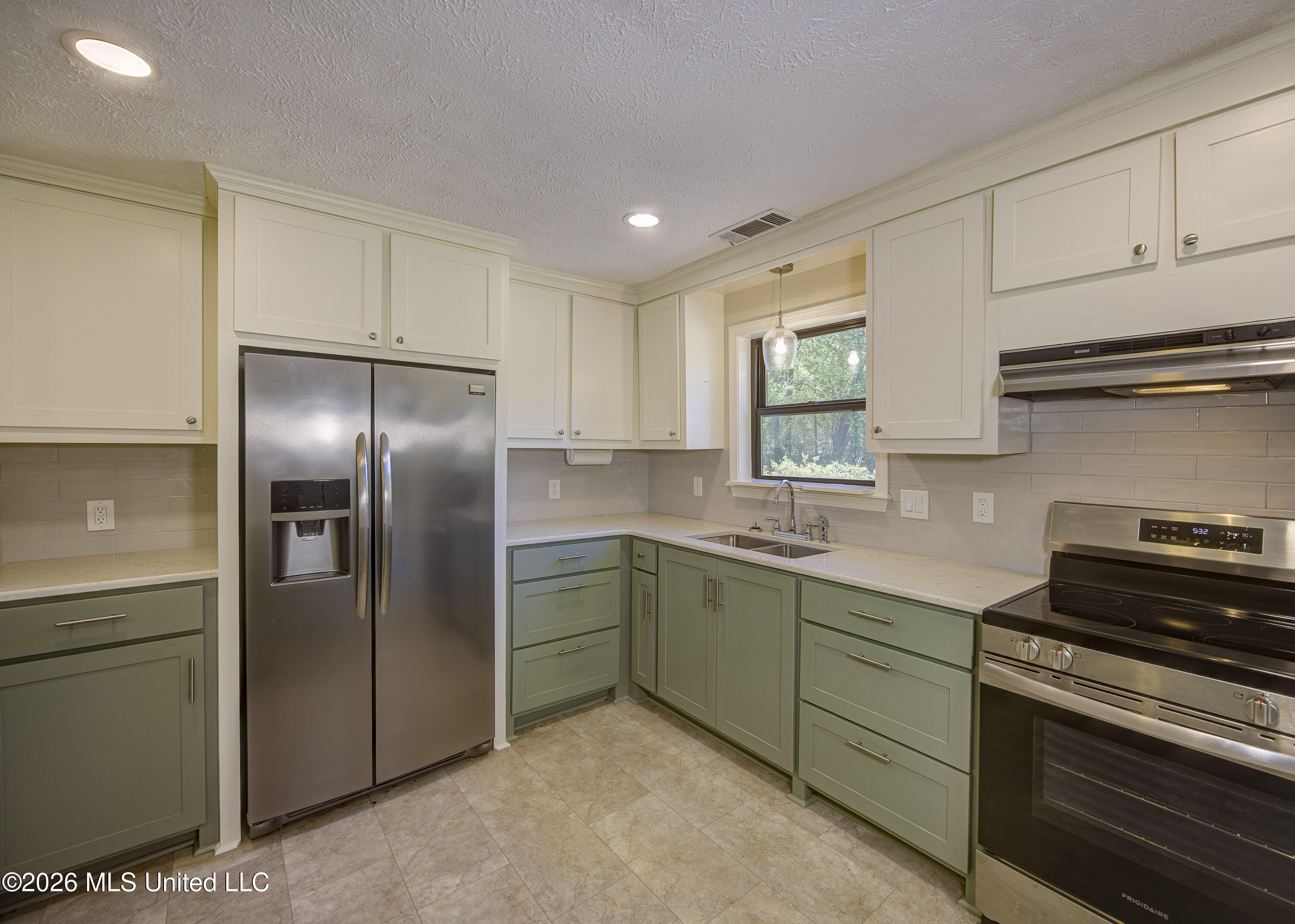 103 Wickstead Drive Property Photo 12