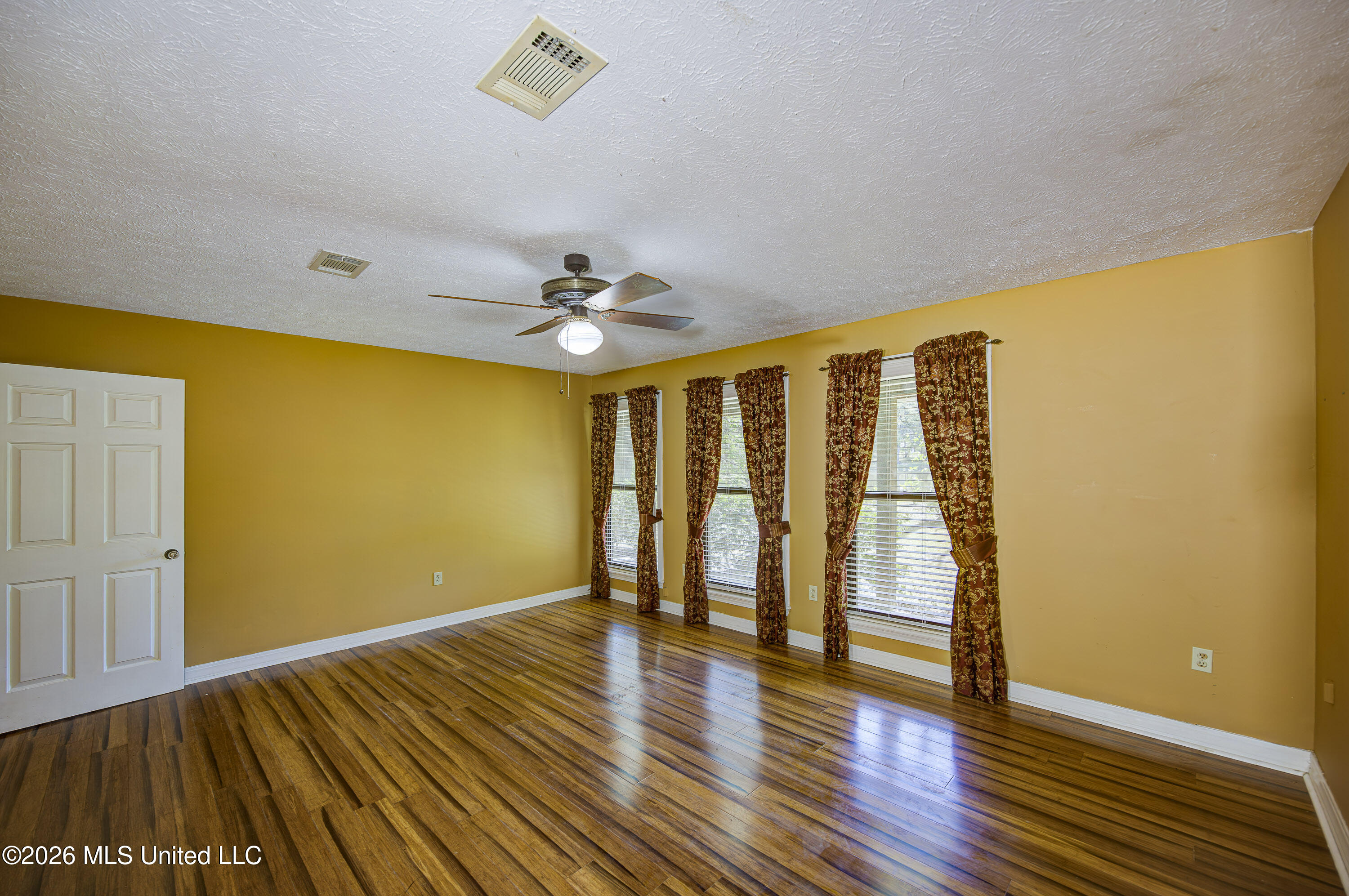 103 Wickstead Drive Property Photo 18