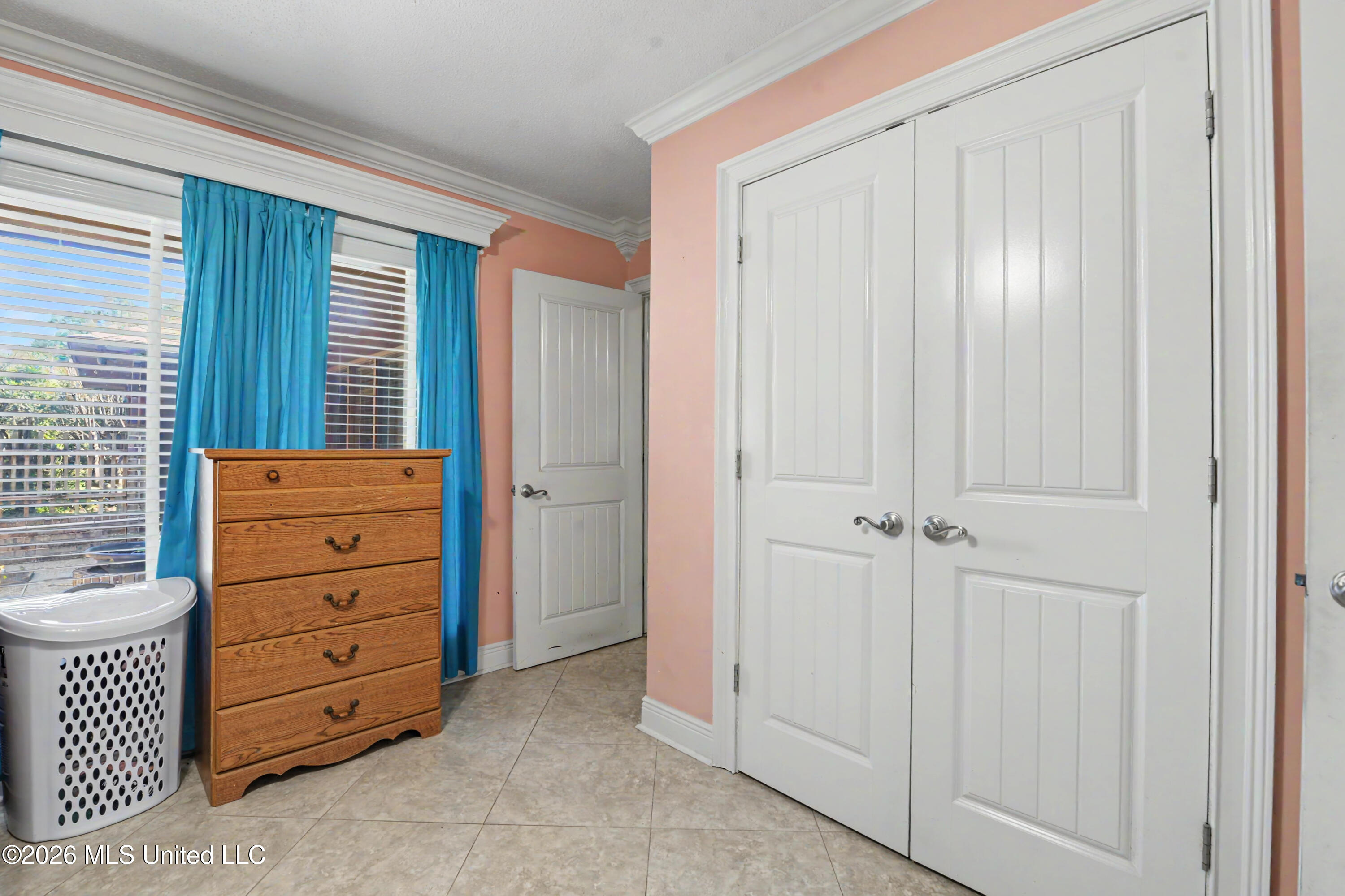 610 Sunset Drive Property Photo 12