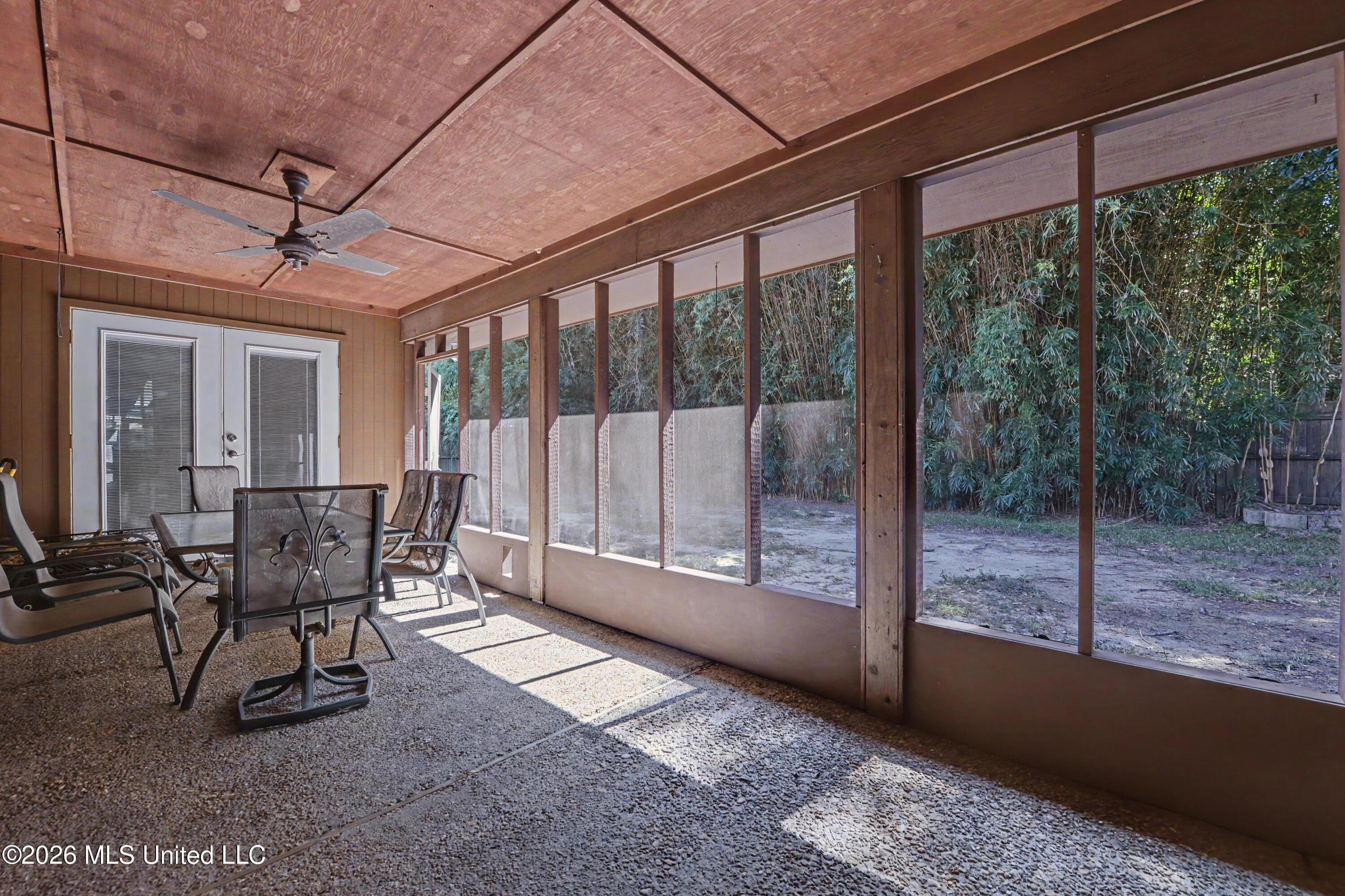 610 Sunset Drive Property Photo 24