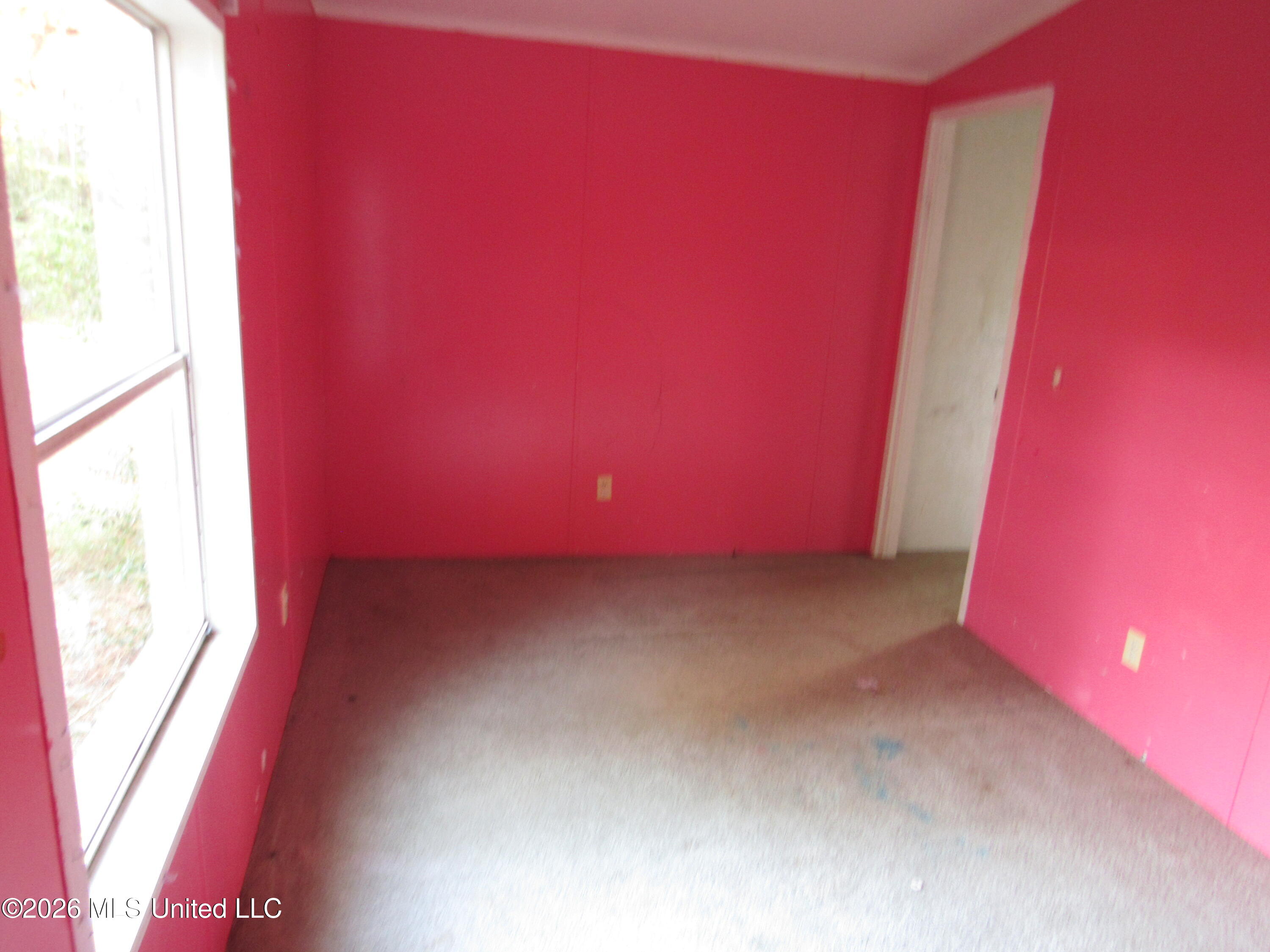 1901 Nw Zetus Road Property Photo 10