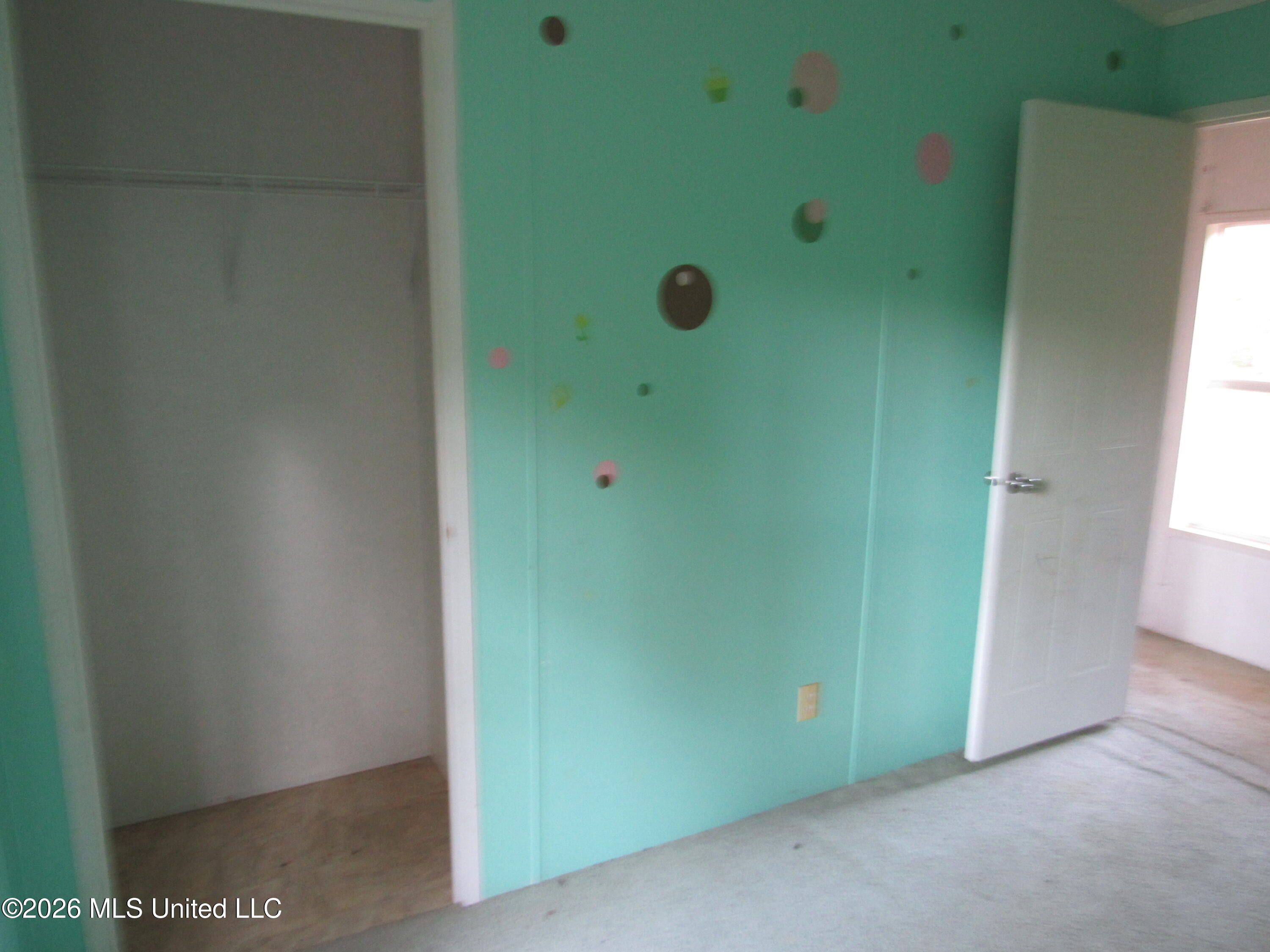 1901 Nw Zetus Road Property Photo 13