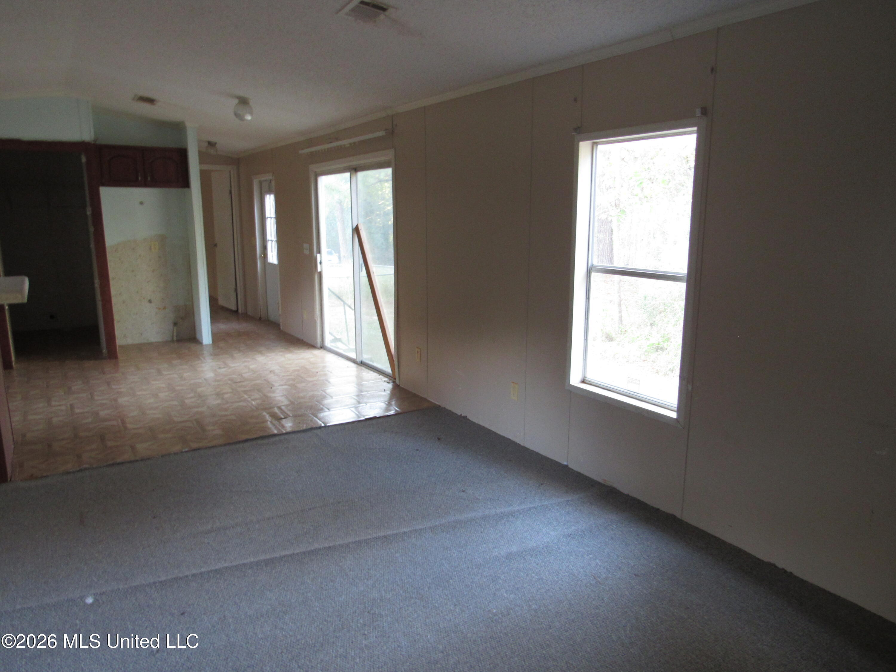 1901 Nw Zetus Road Property Photo 16