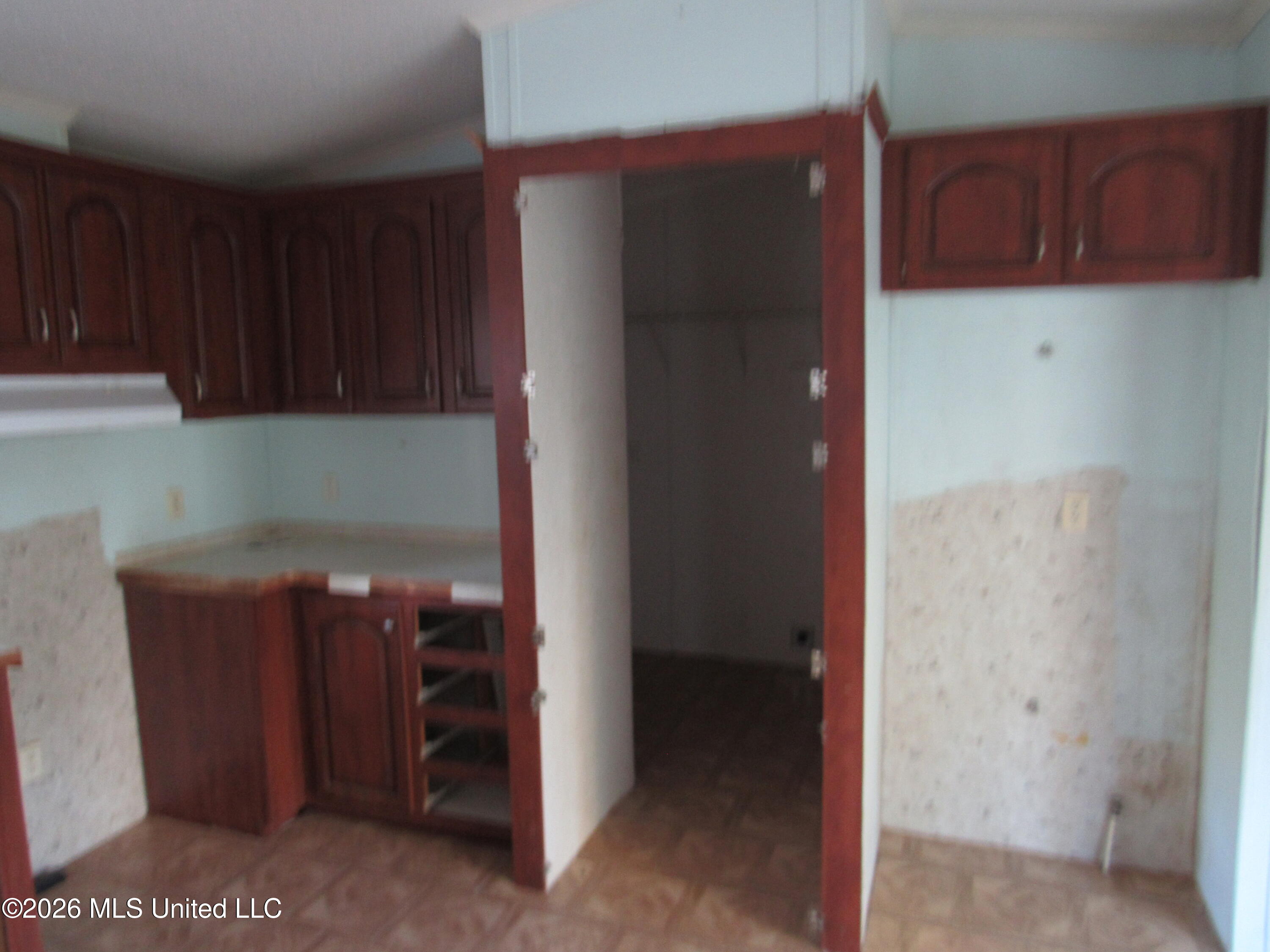 1901 Nw Zetus Road Property Photo 23