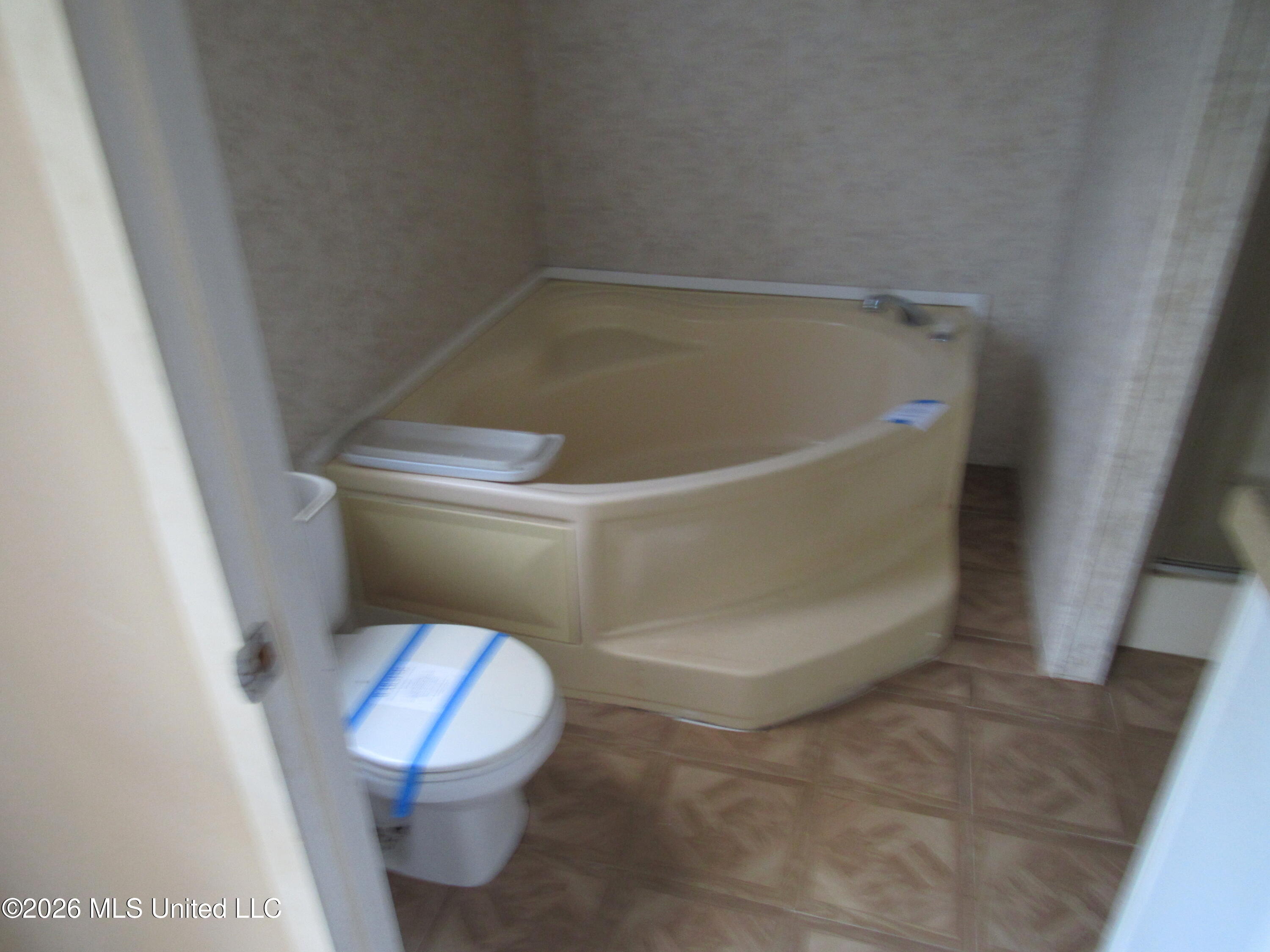 1901 Nw Zetus Road Property Photo 31