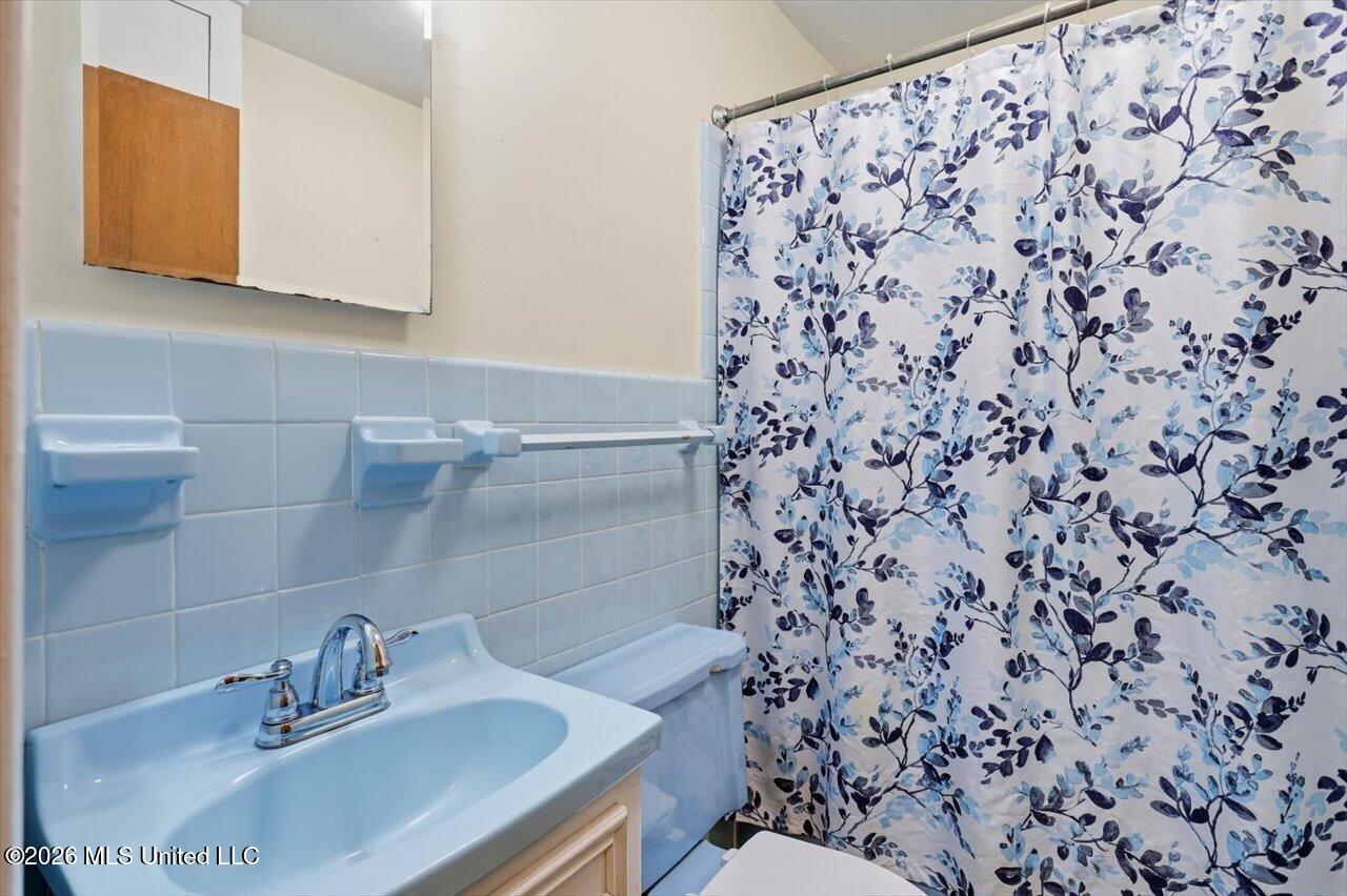 3328 Harle Street Property Photo 22