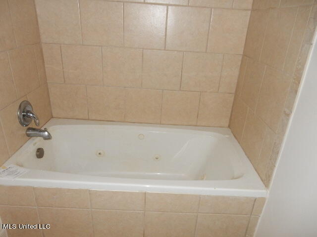 304 Old Highway 21 Property Photo 23