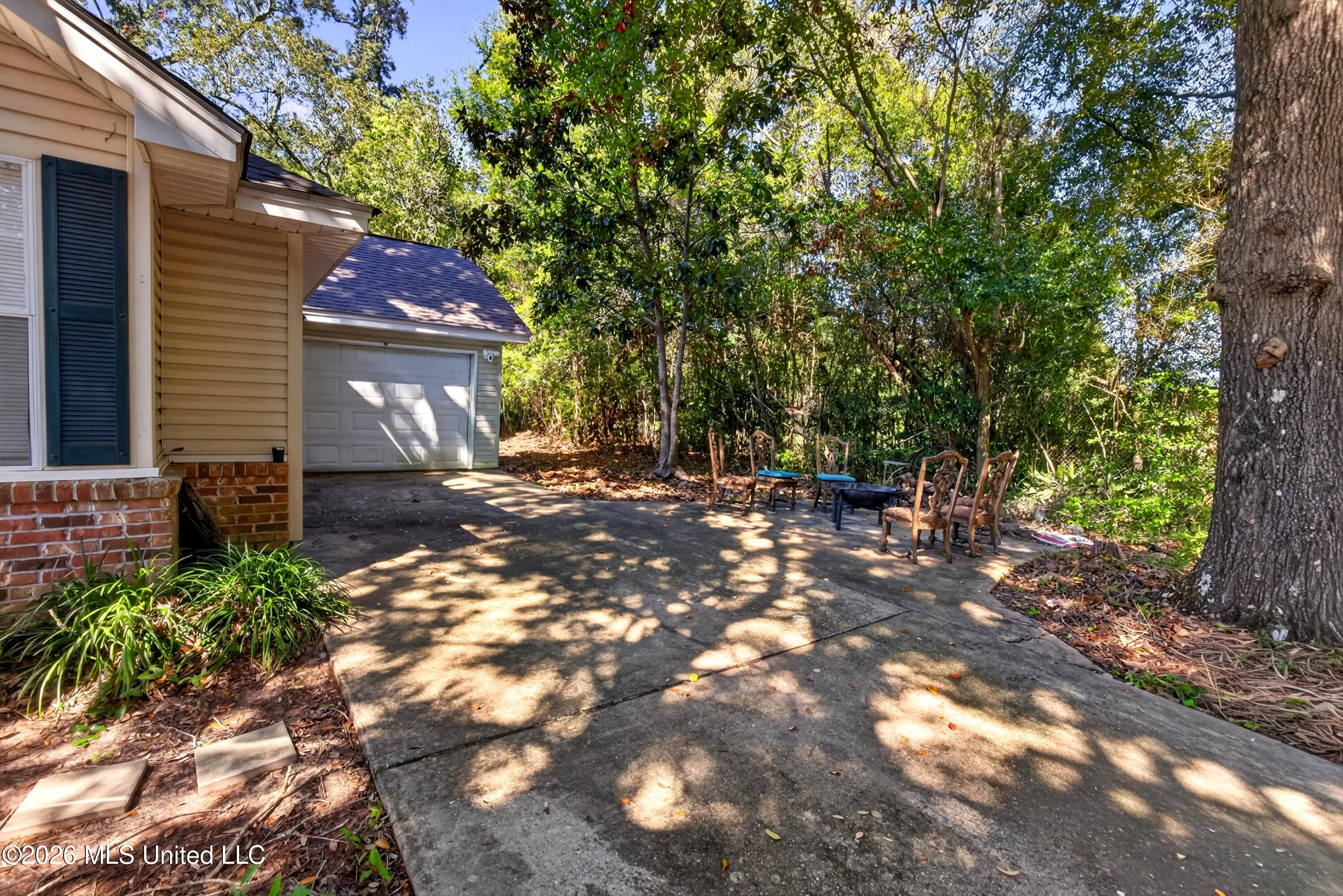 100 28th 1/2 Street Property Photo 5